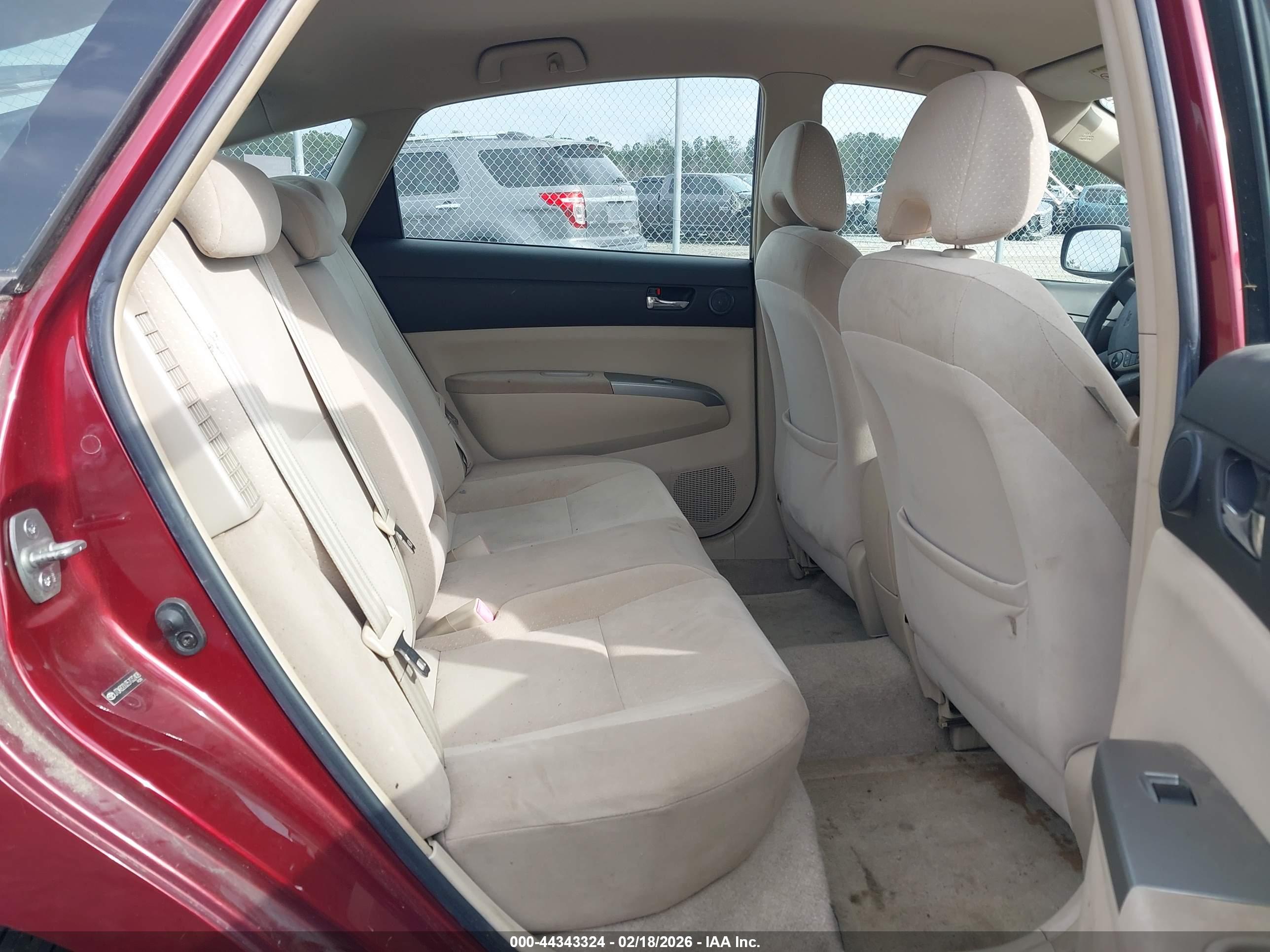 TOYOTA PRIUS image 8