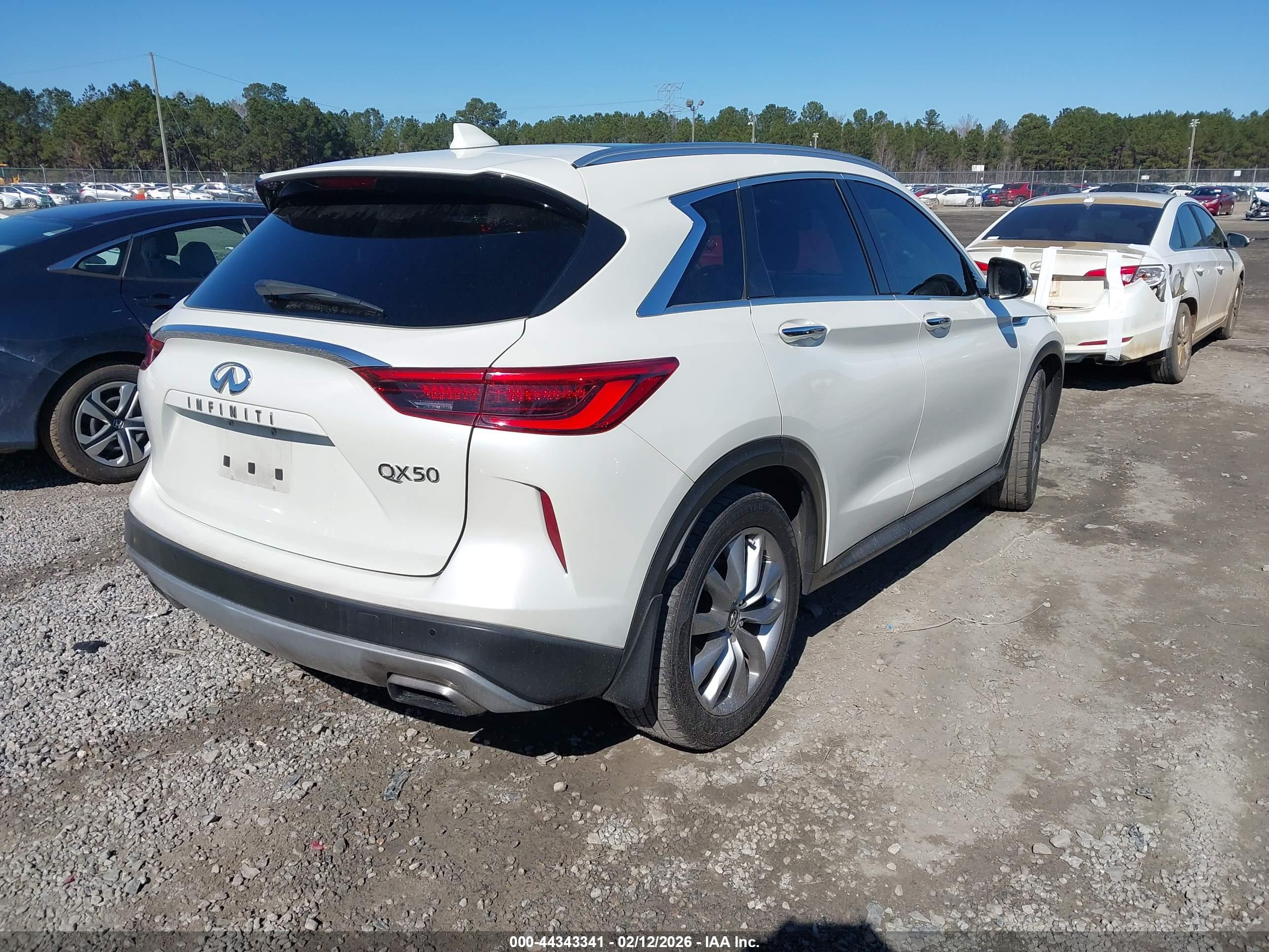 INFINITI QX50 image 4