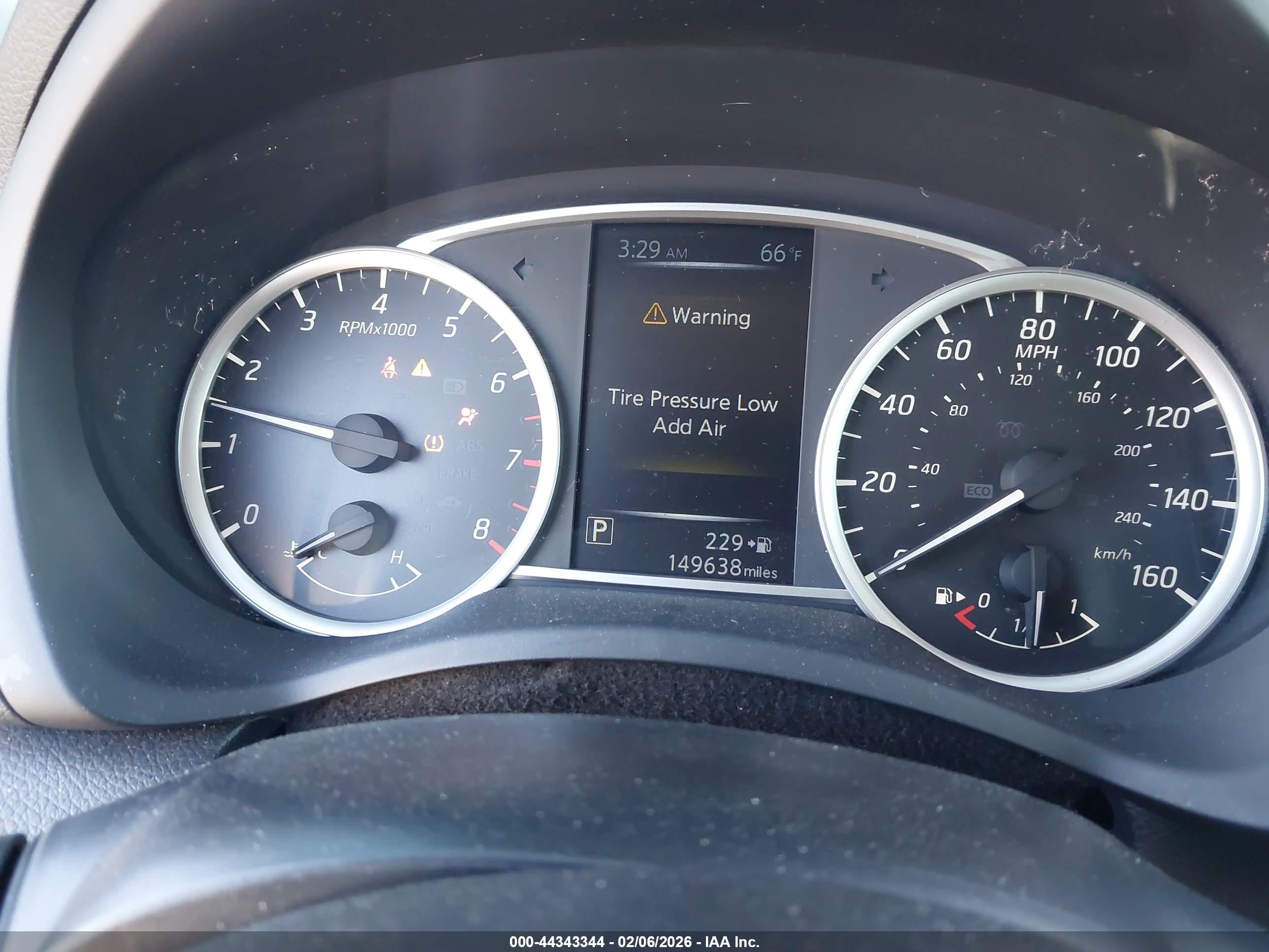 NISSAN SENTRA image 7