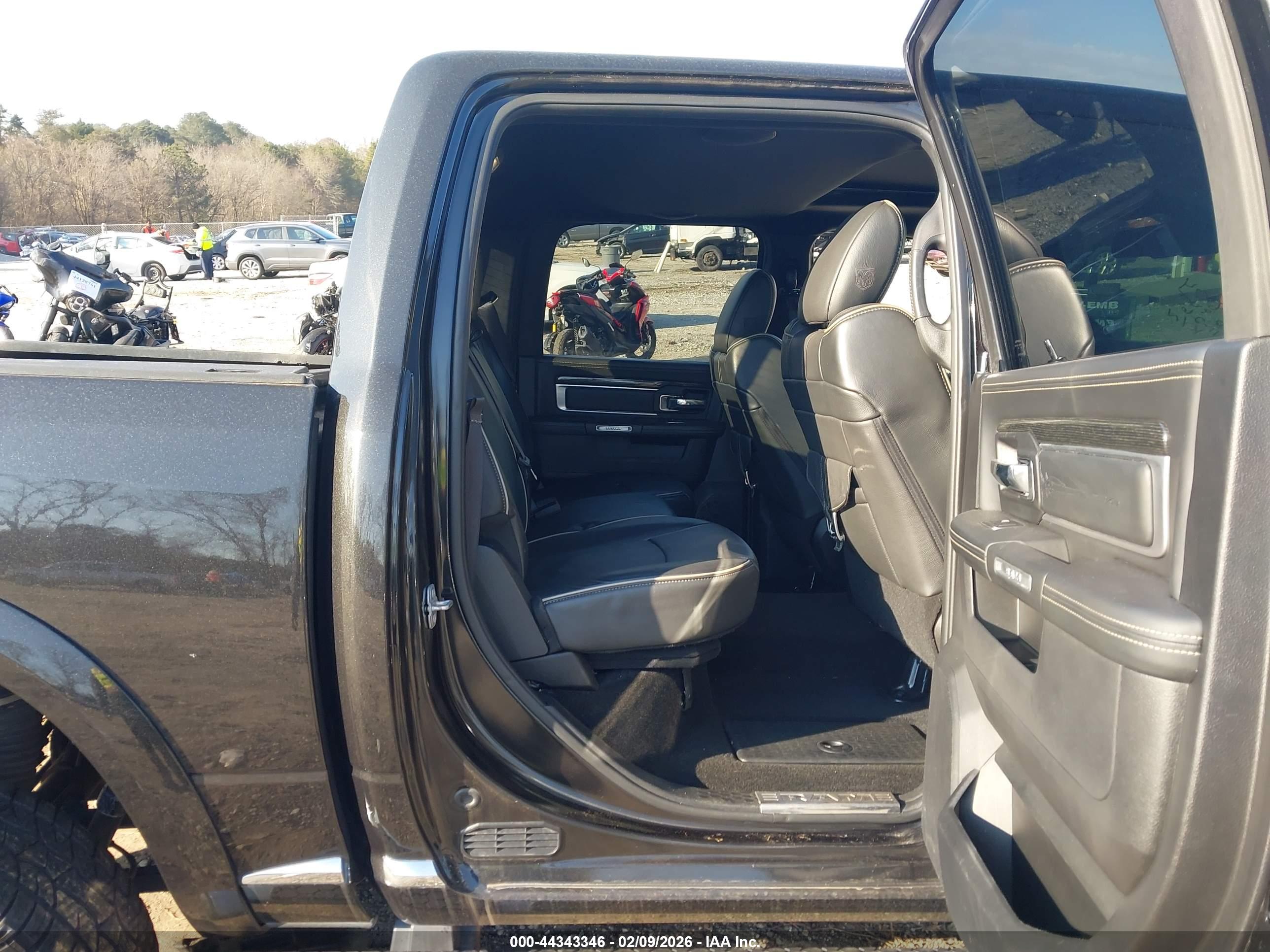 RAM 1500 image 8