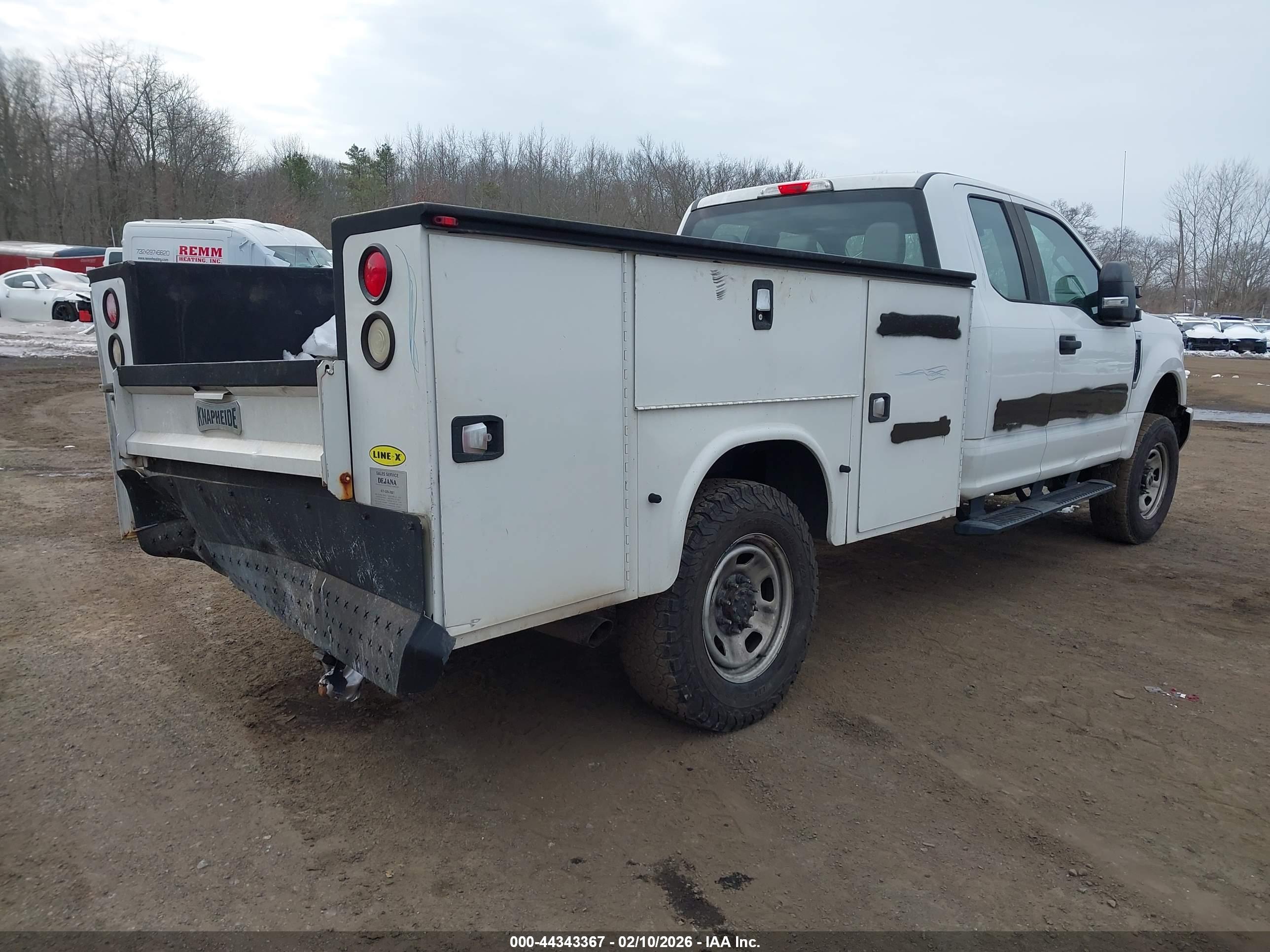 FORD F-350 image 4