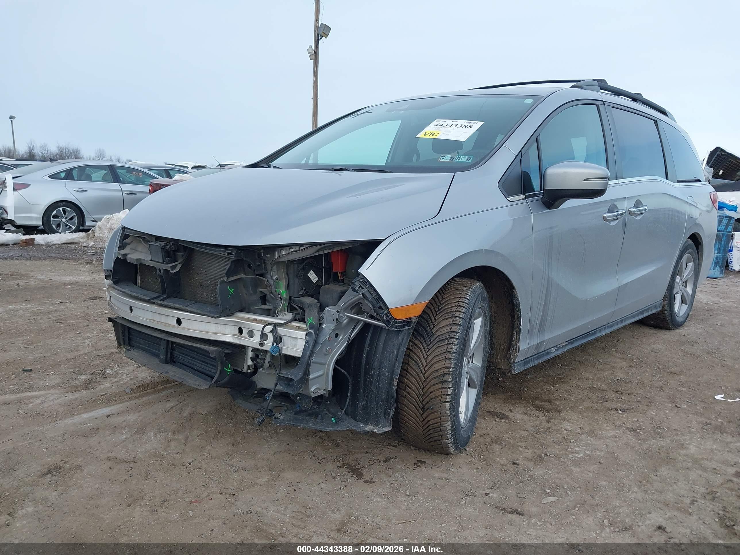 HONDA ODYSSEY image 6