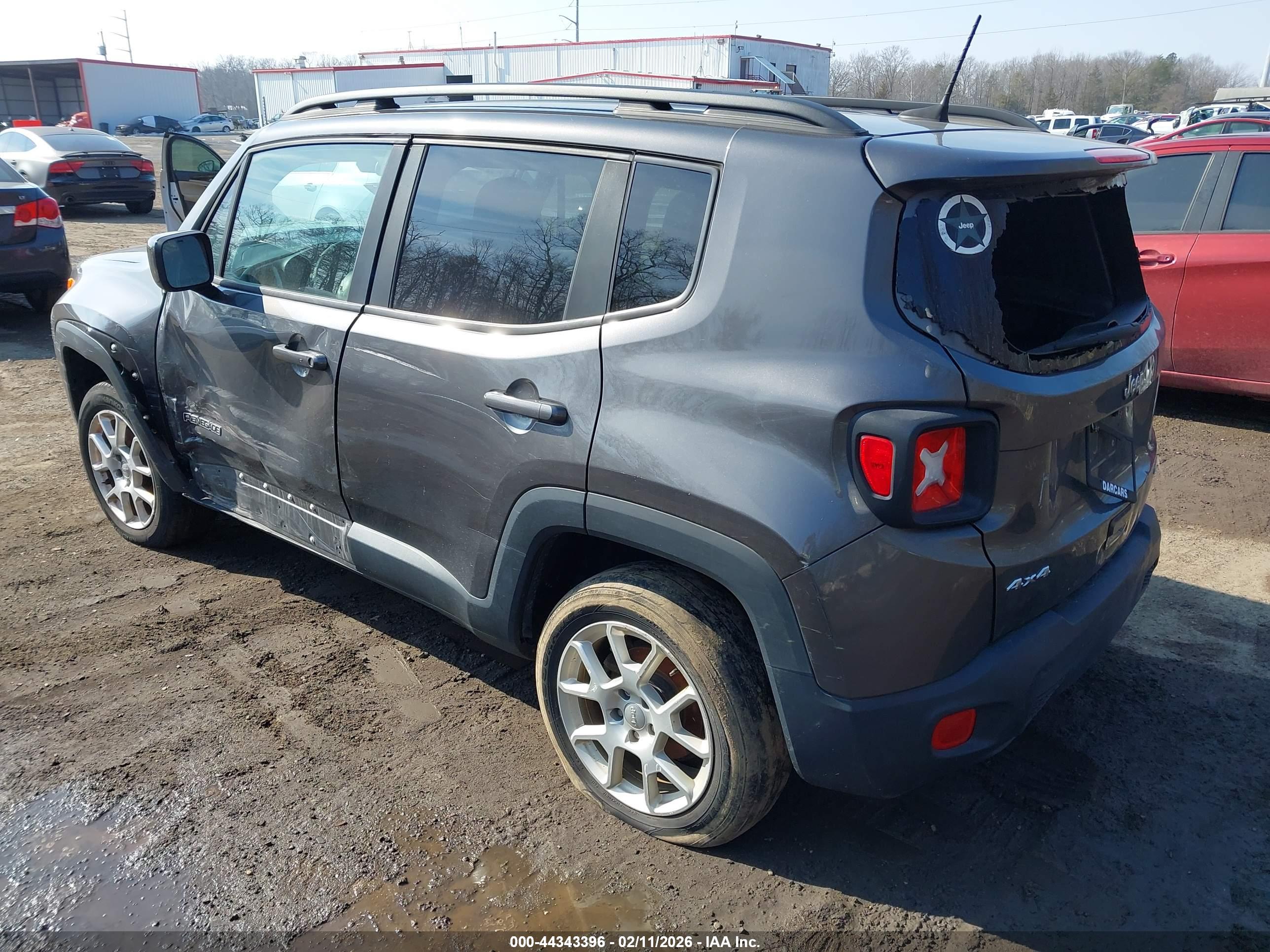 JEEP RENEGADE image 3