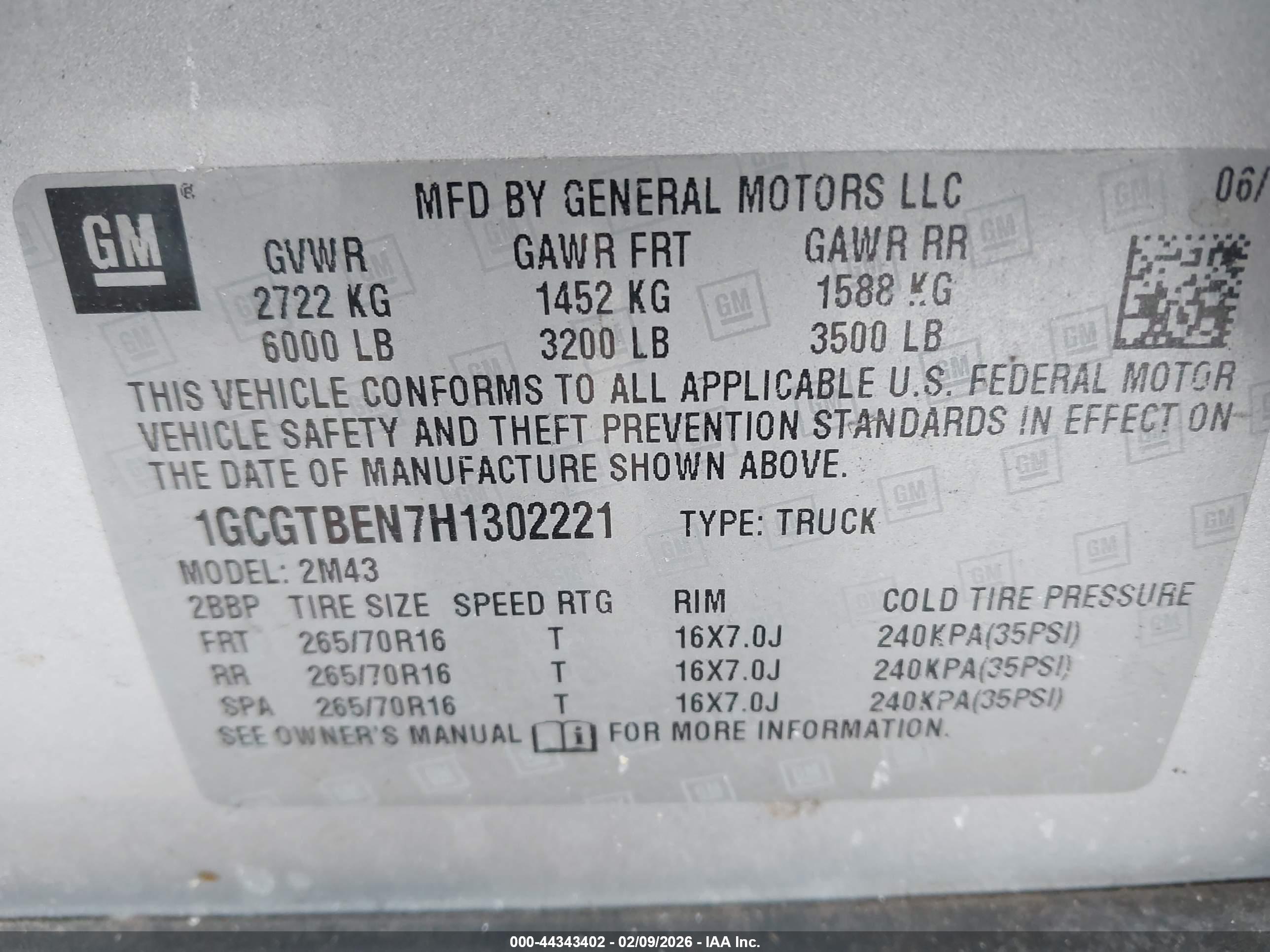 CHEVROLET COLORADO image 9