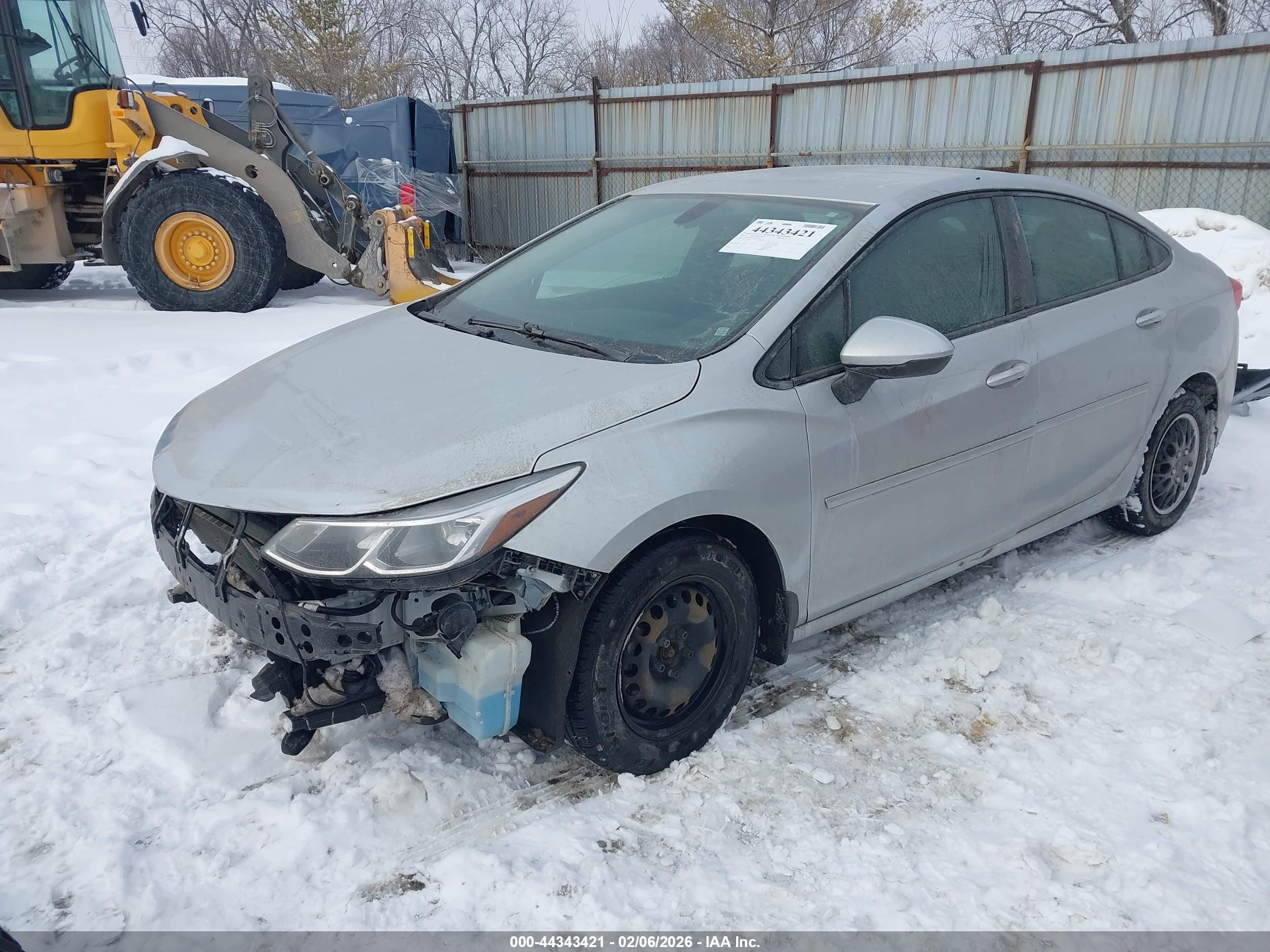 CHEVROLET CRUZE image 2