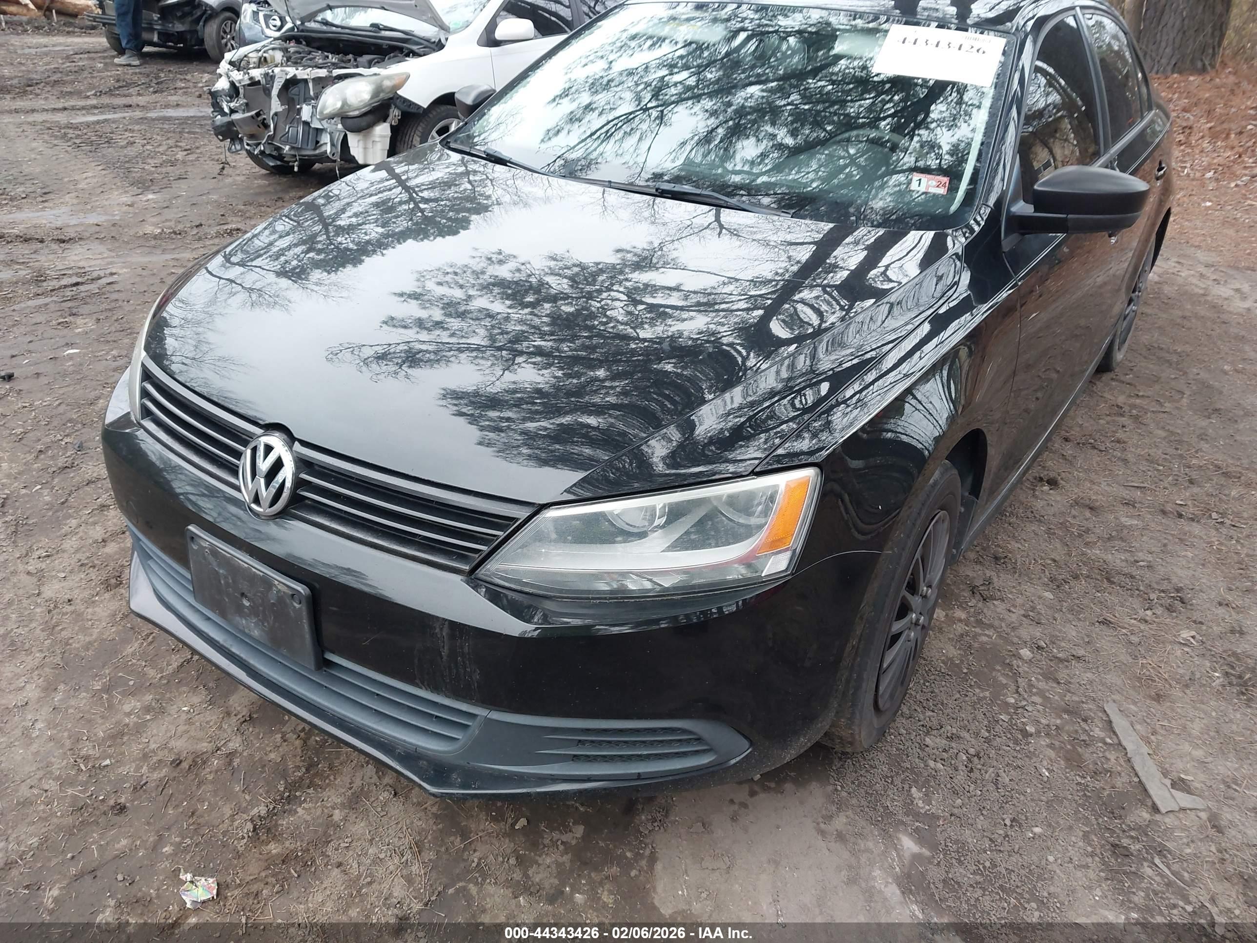 VOLKSWAGEN JETTA image 6