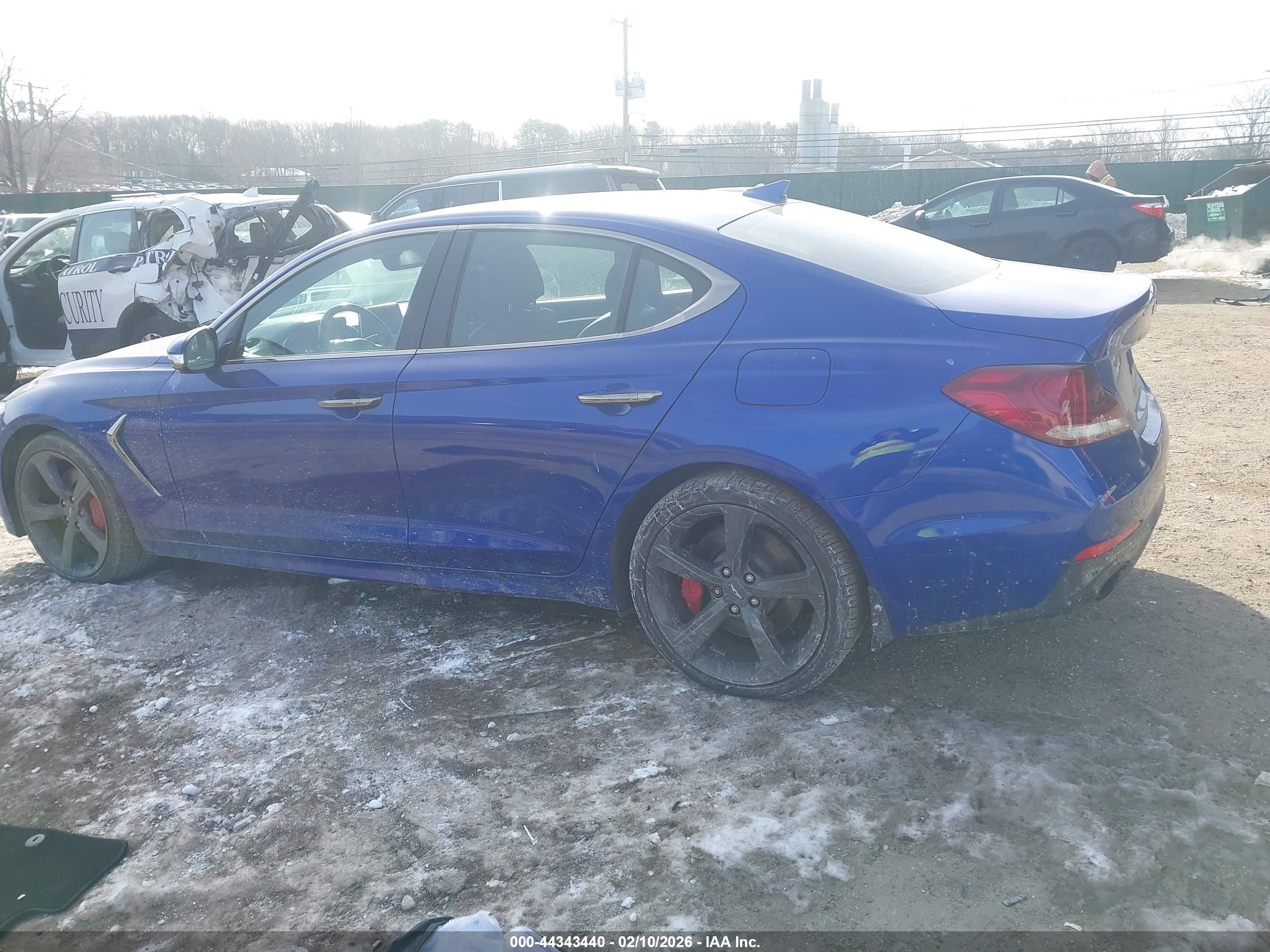 GENESIS G70 image 3