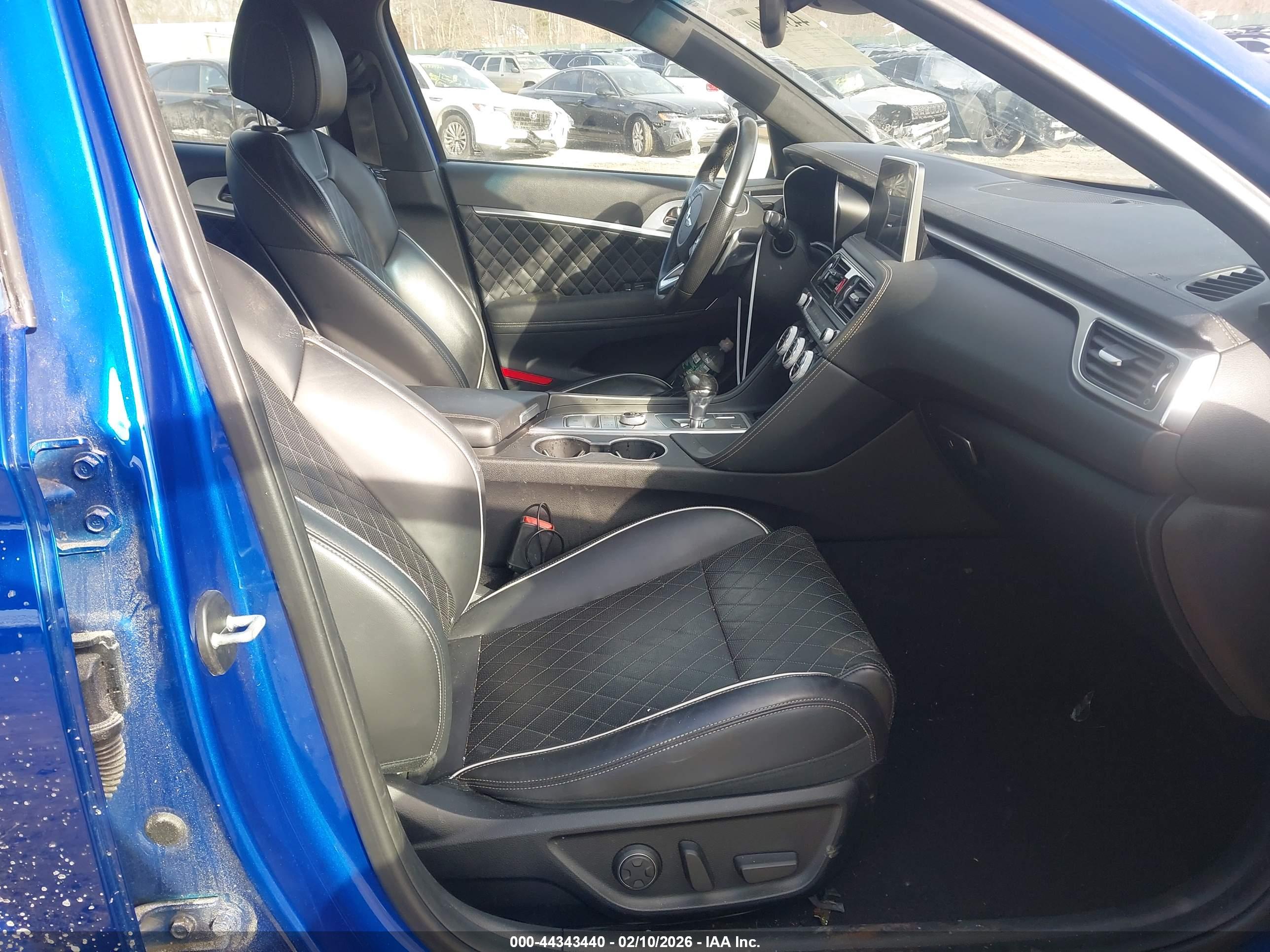 GENESIS G70 image 5