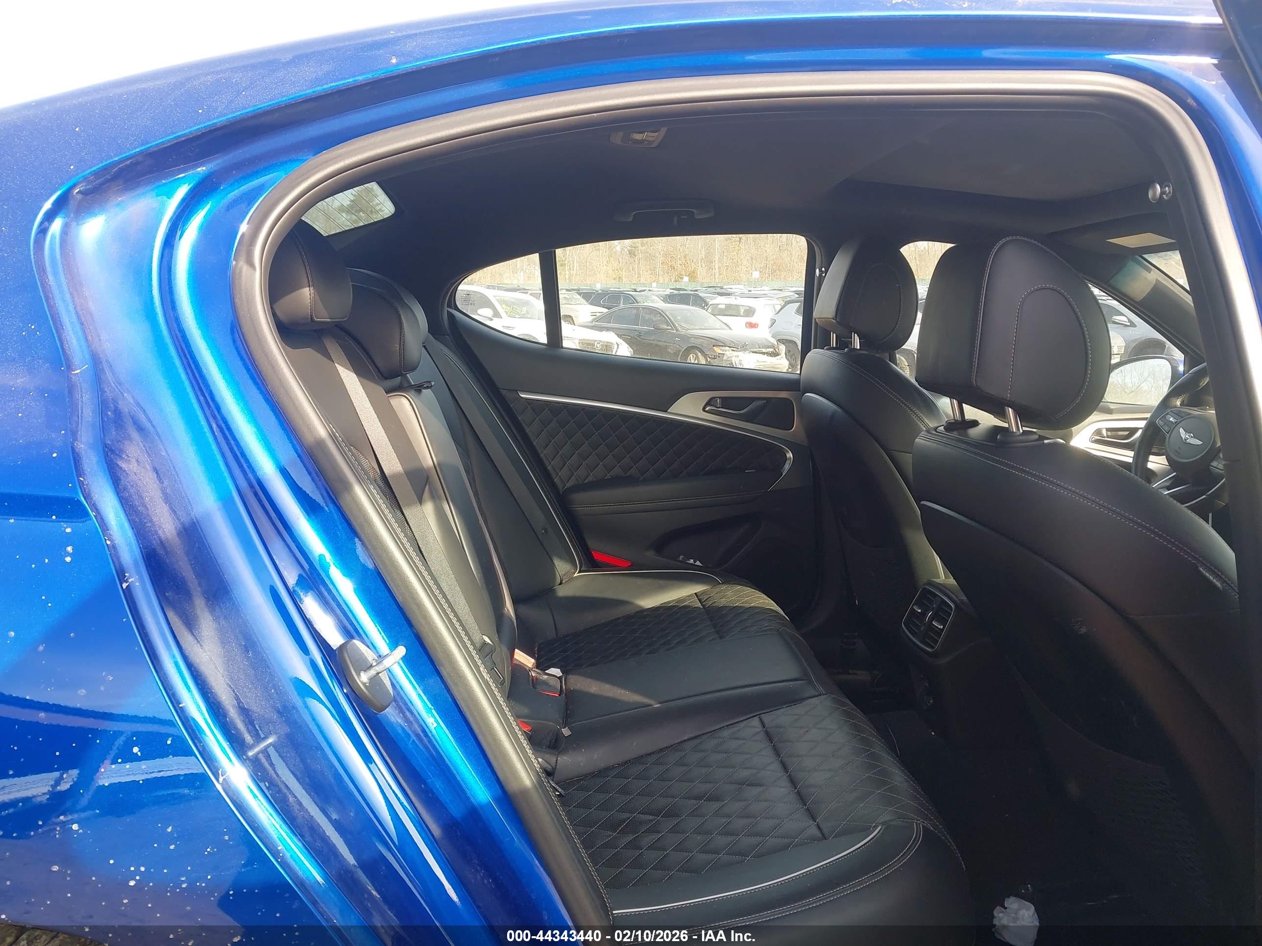 GENESIS G70 image 8