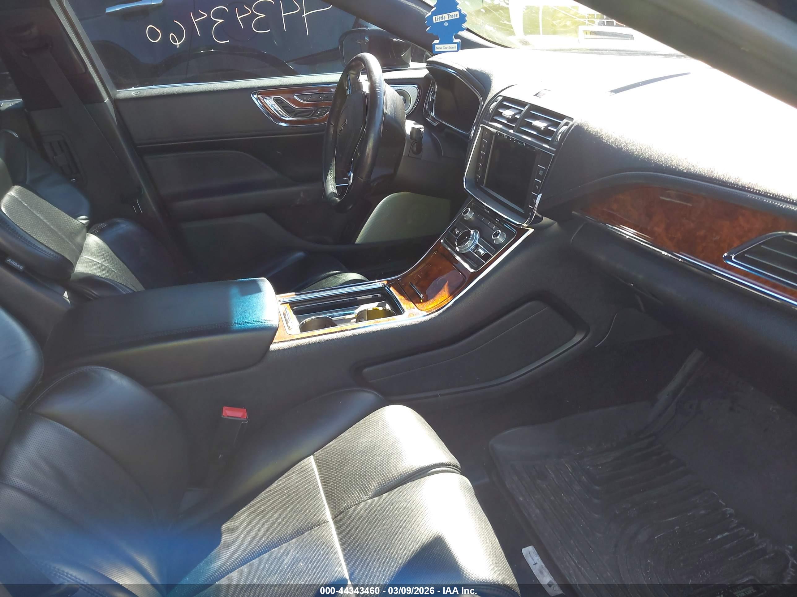 LINCOLN CONTINENTAL image 5