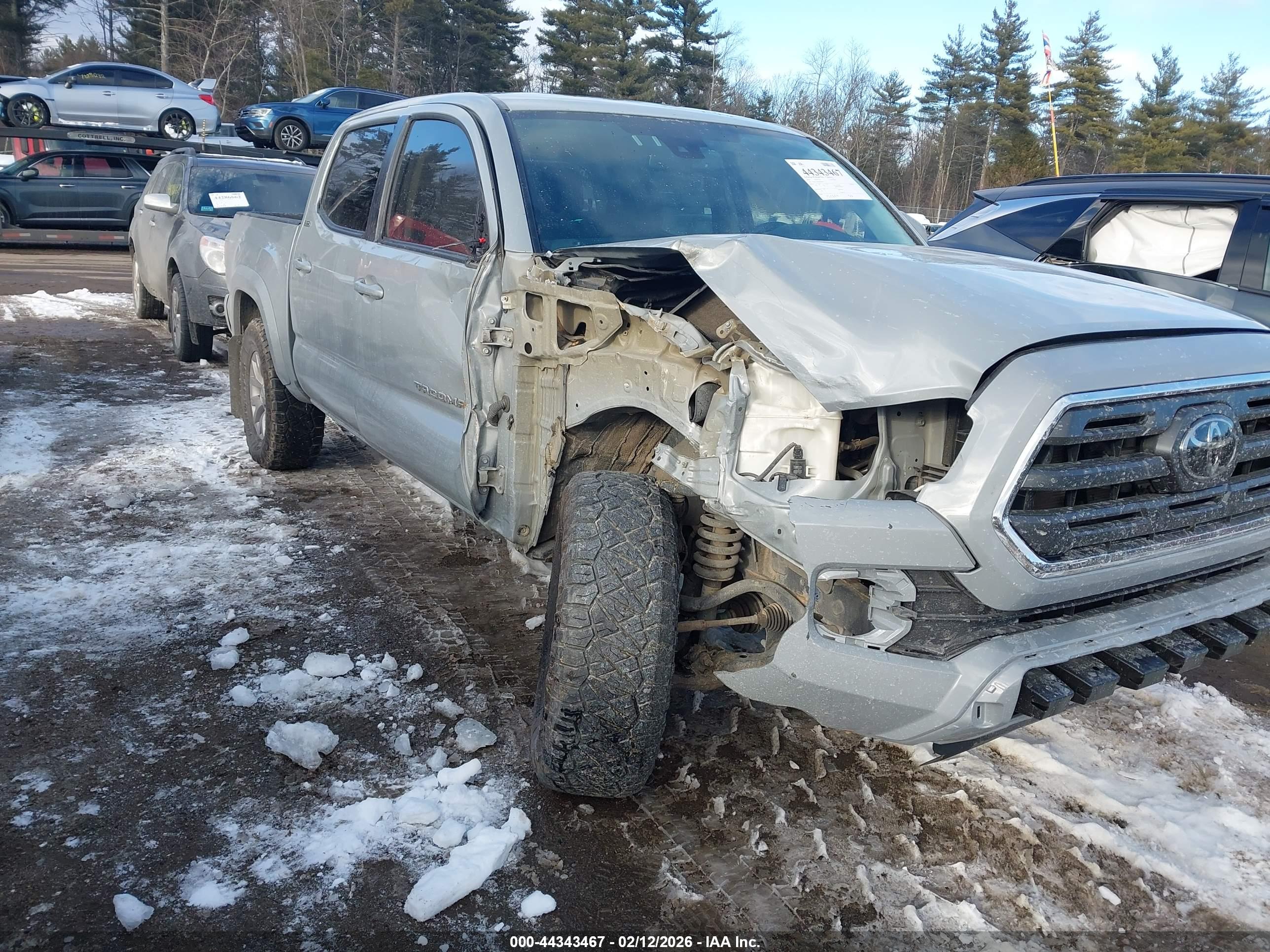 TOYOTA TACOMA image 6