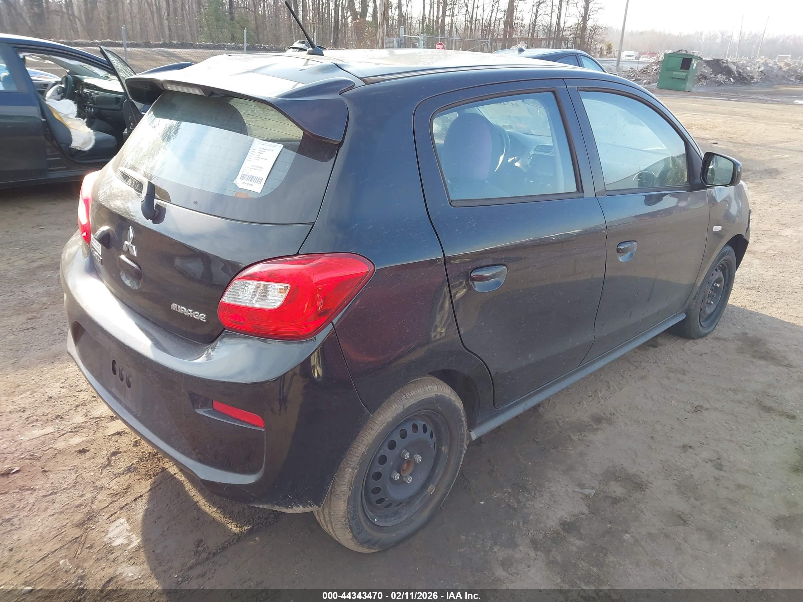 MITSUBISHI MIRAGE image 4
