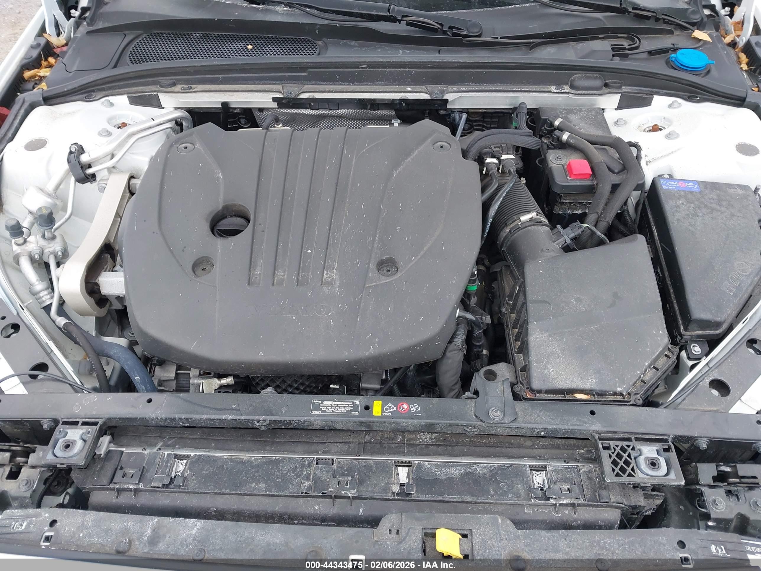VOLVO S60 image 10