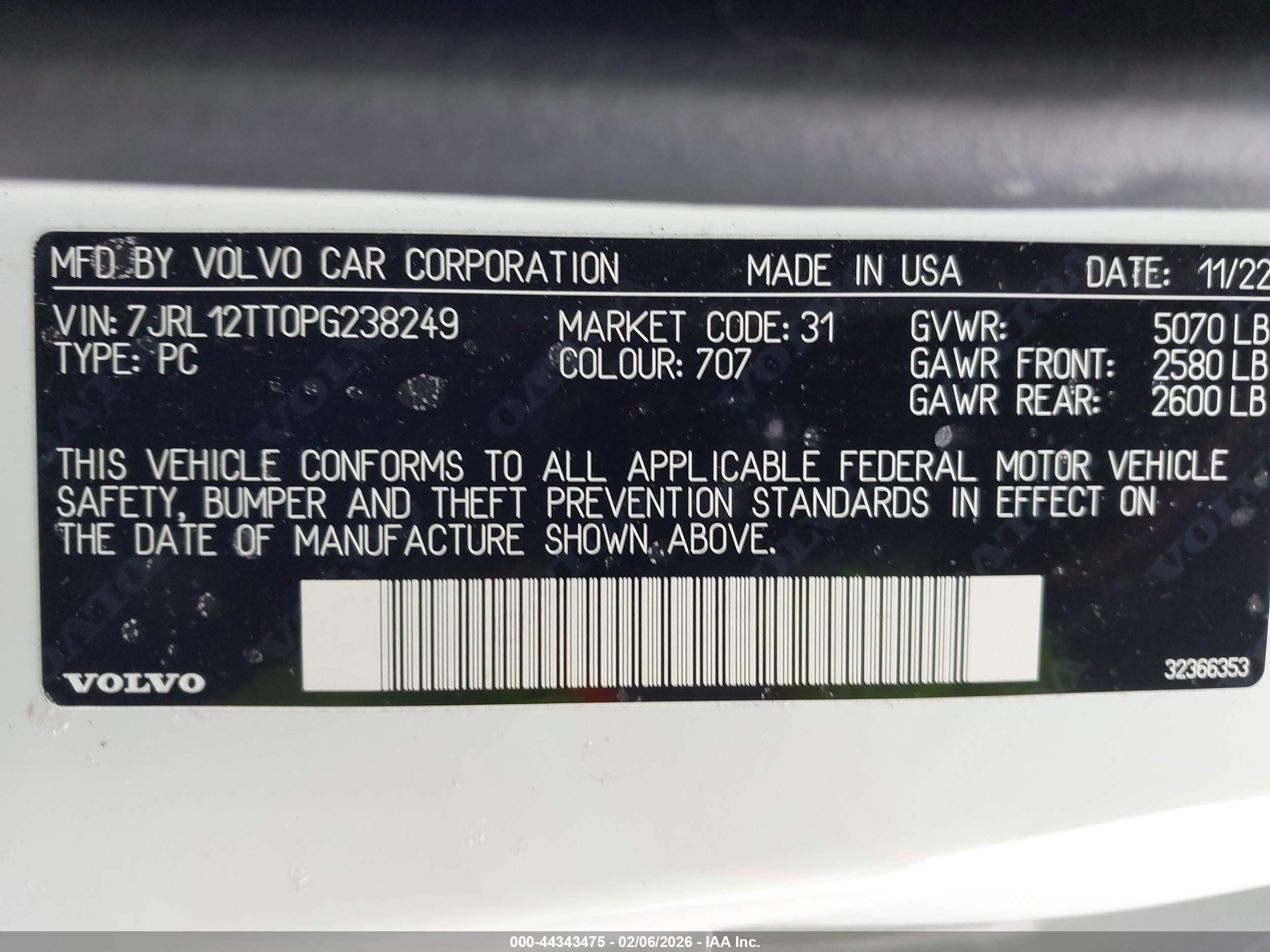 VOLVO S60 image 9