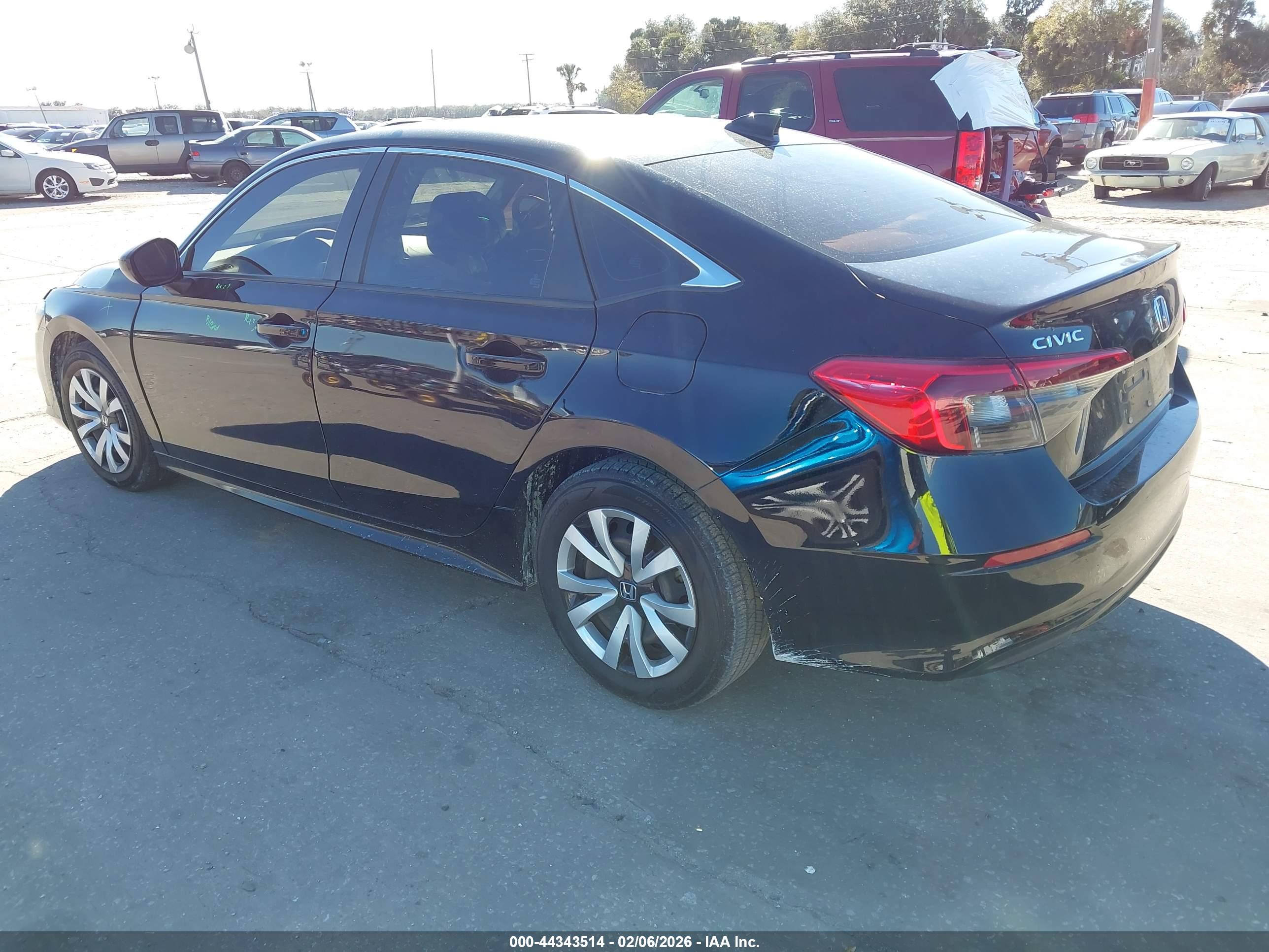 HONDA CIVIC image 3