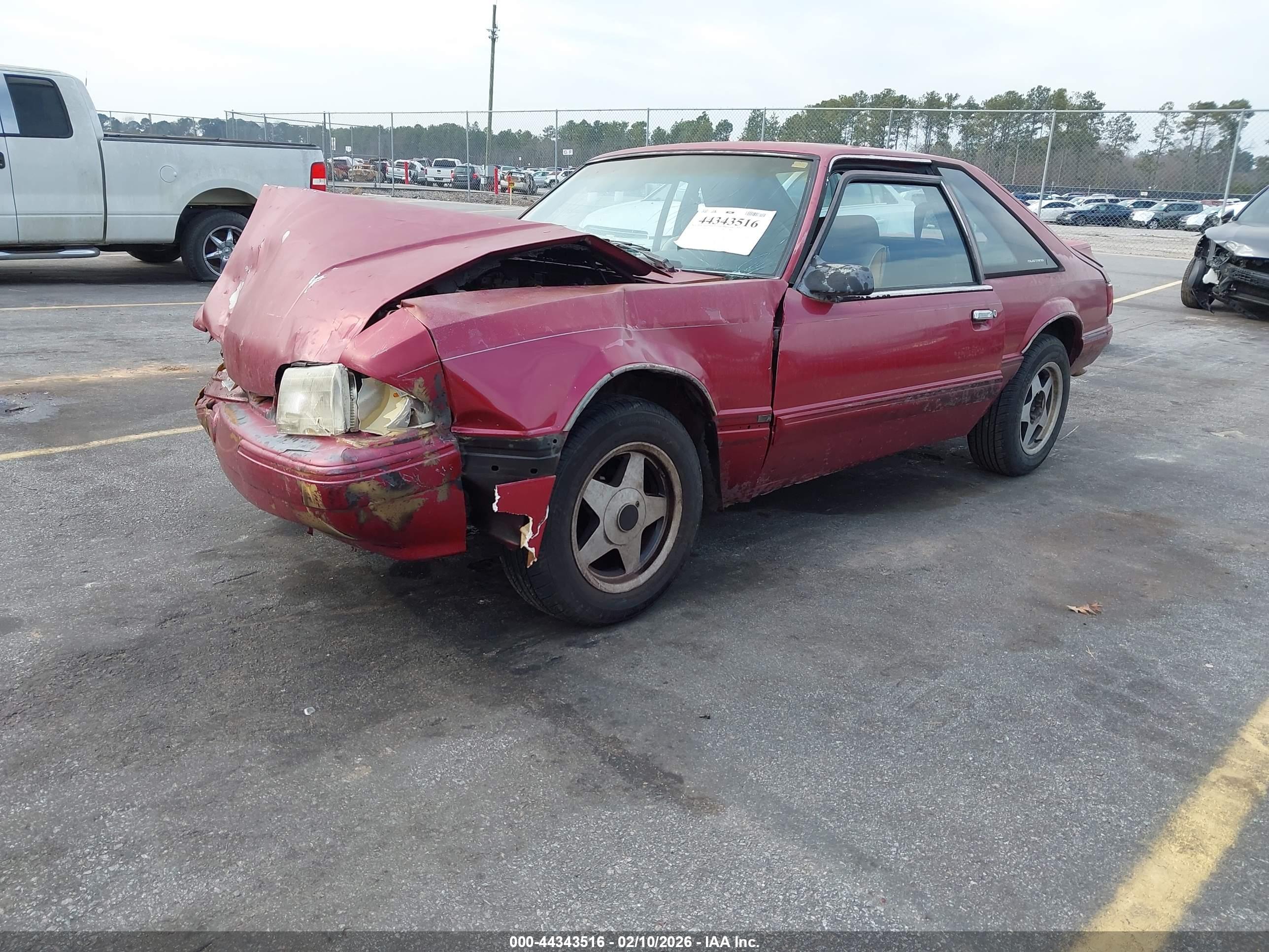 FORD MUSTANG image 2
