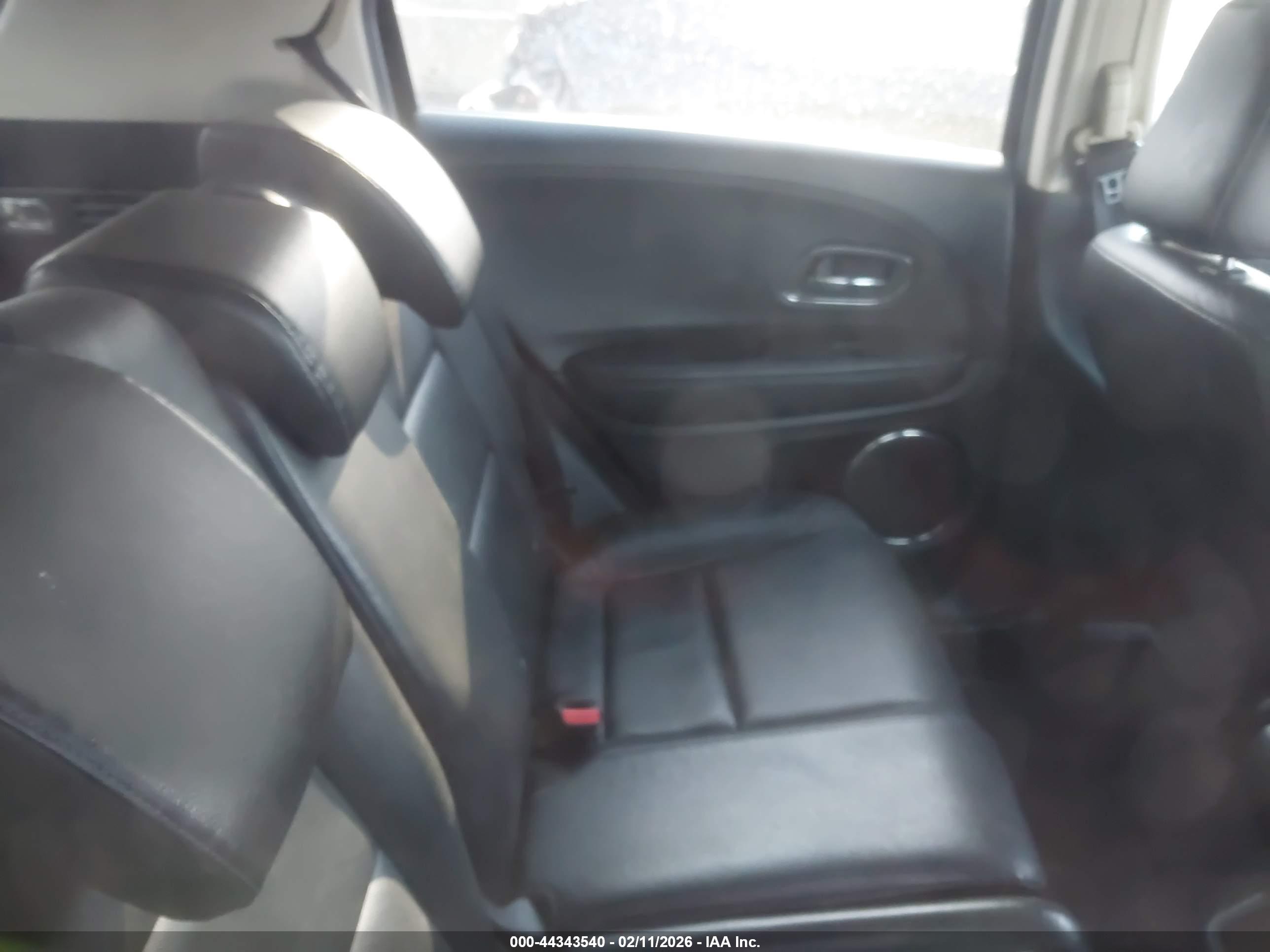 HONDA HR-V image 8
