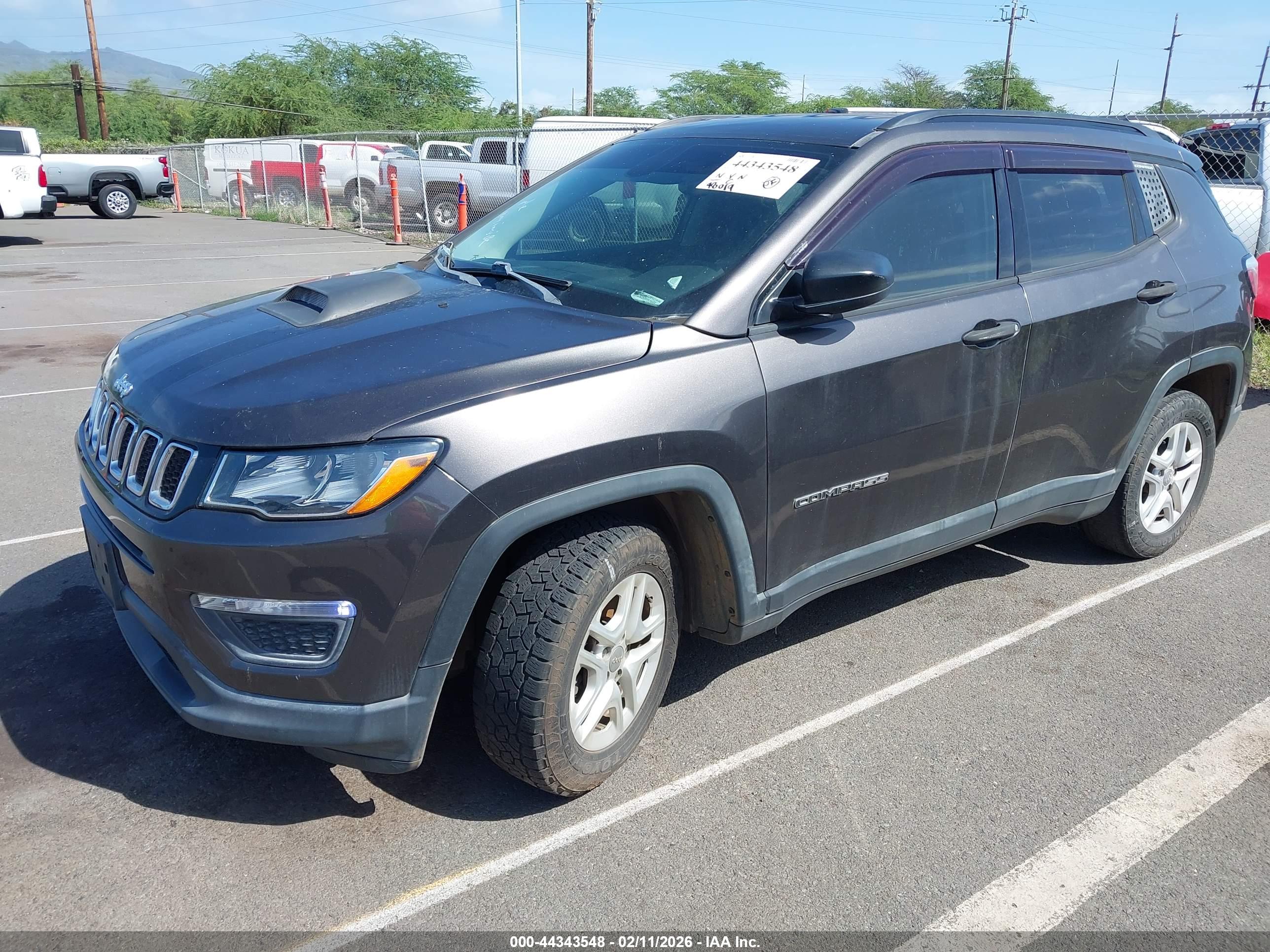 JEEP COMPASS image 2