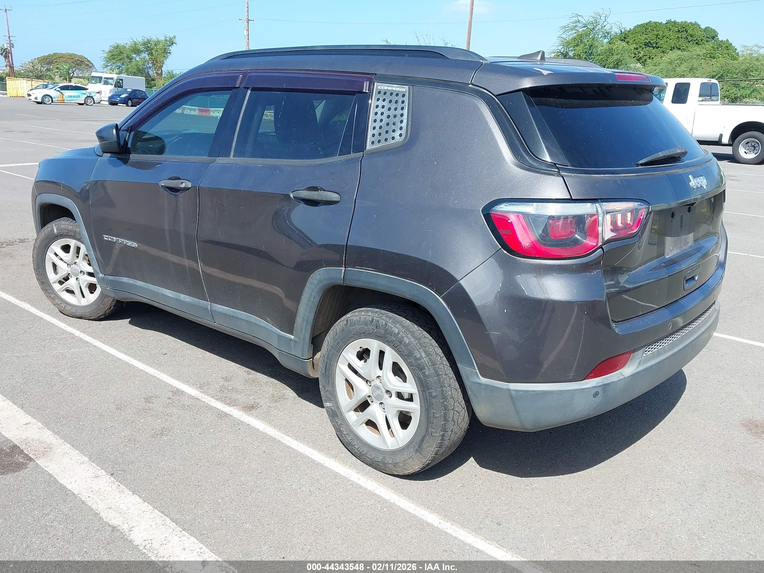 JEEP COMPASS image 3