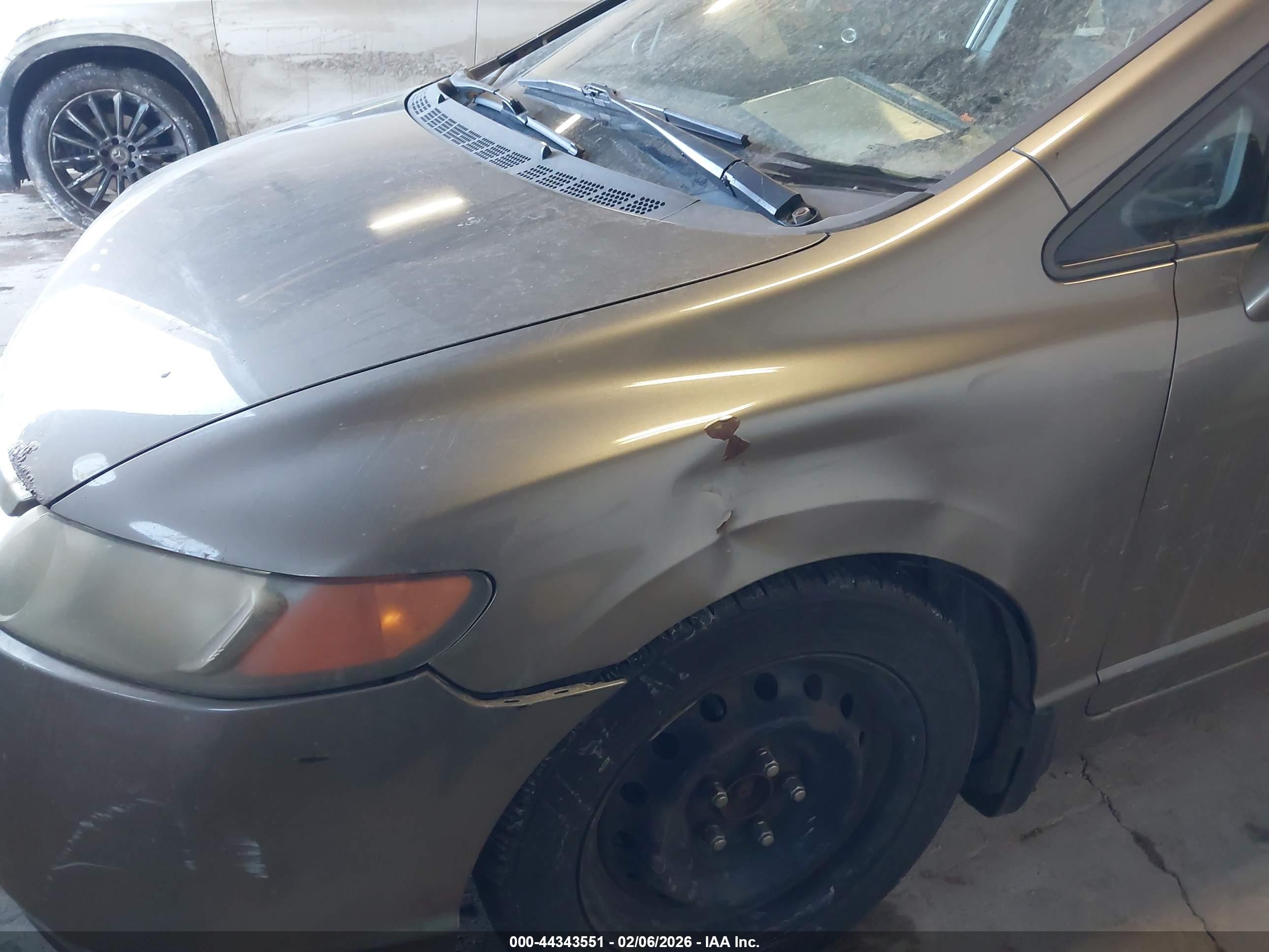 HONDA CIVIC image 6