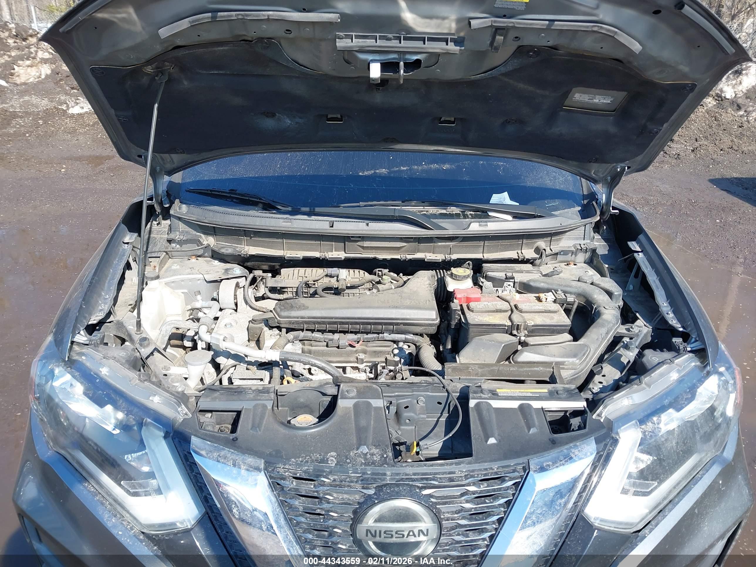 NISSAN ROGUE image 10