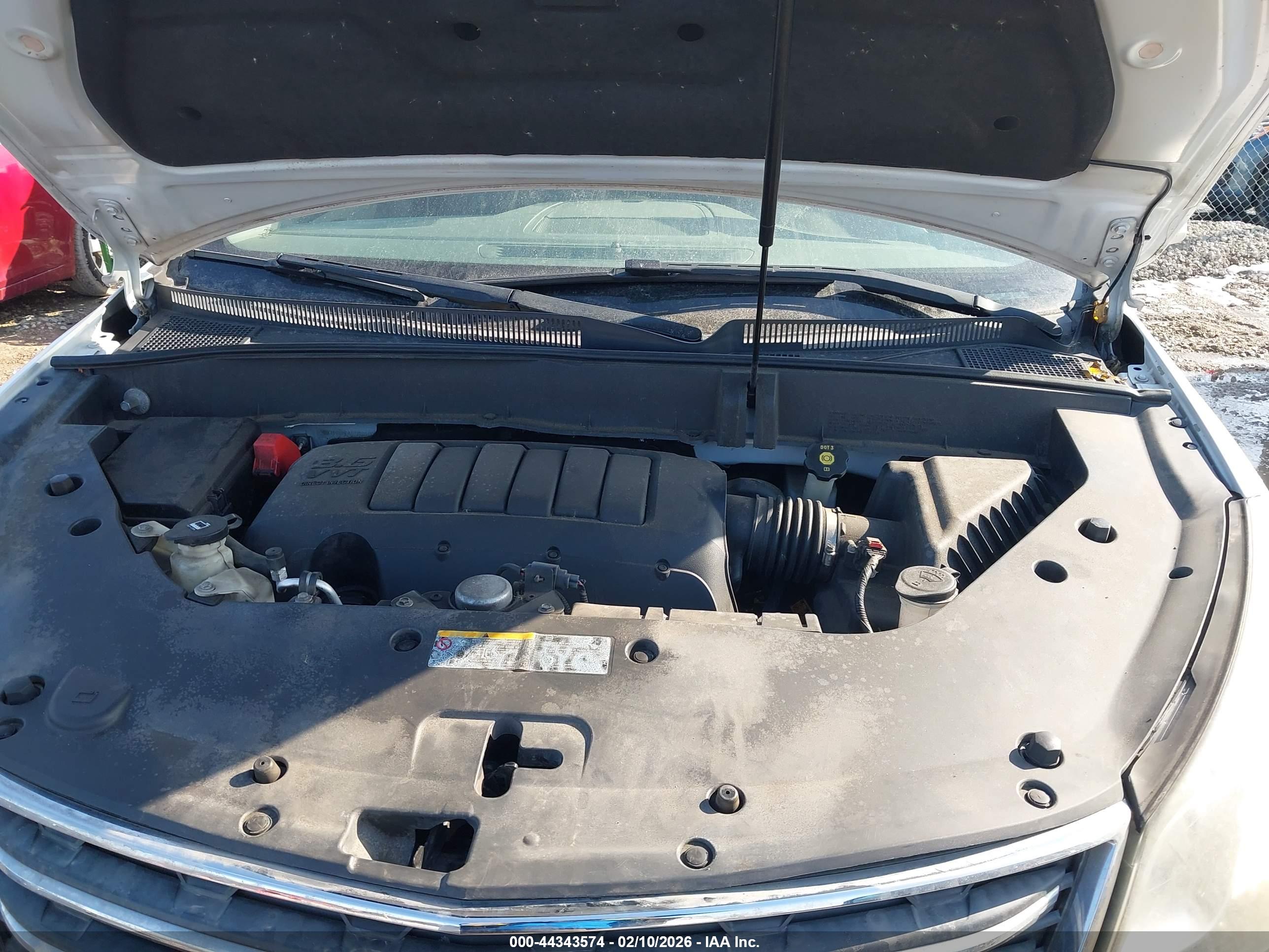 CHEVROLET TRAVERSE image 10