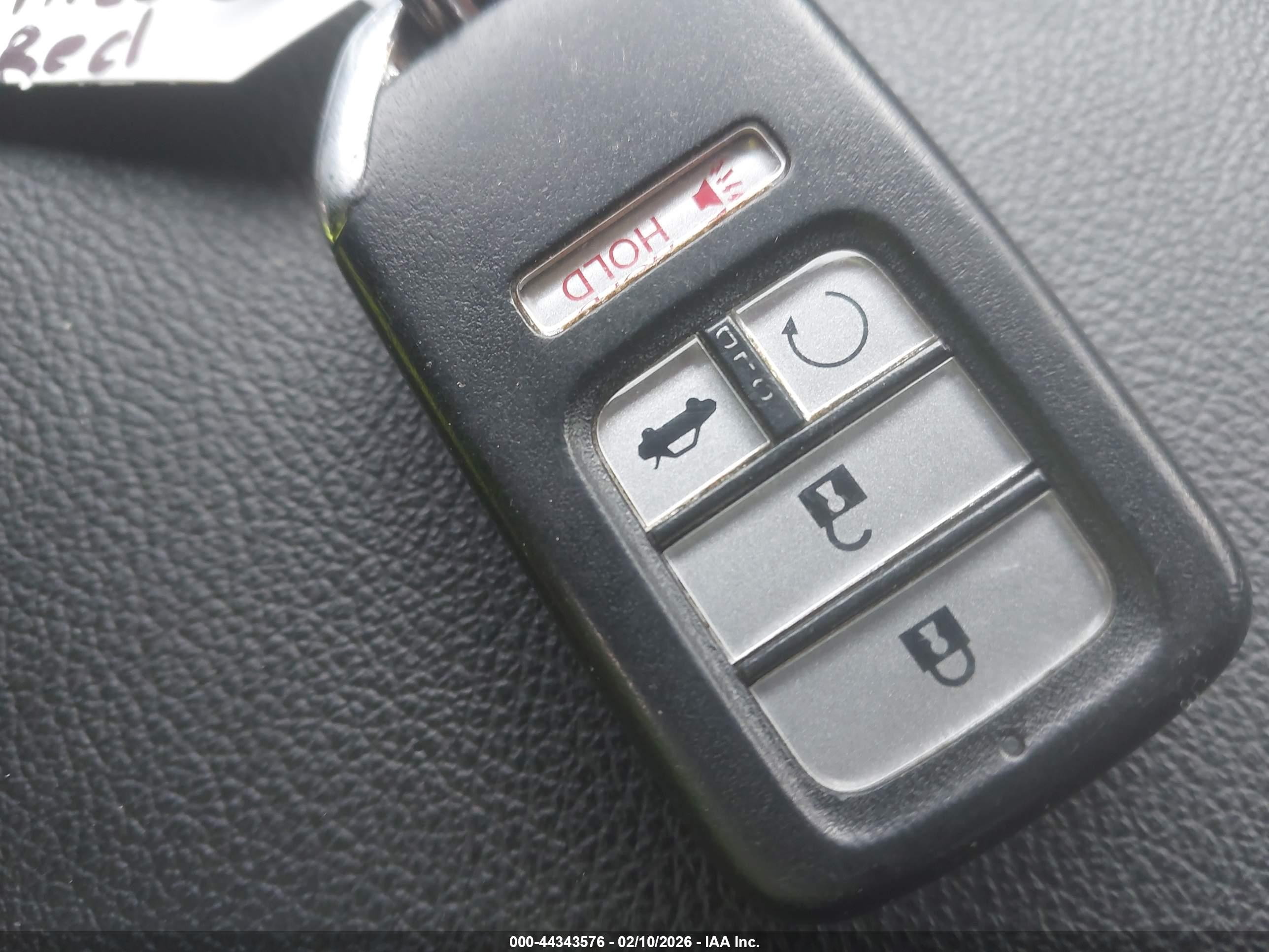 HONDA ACCORD image 11