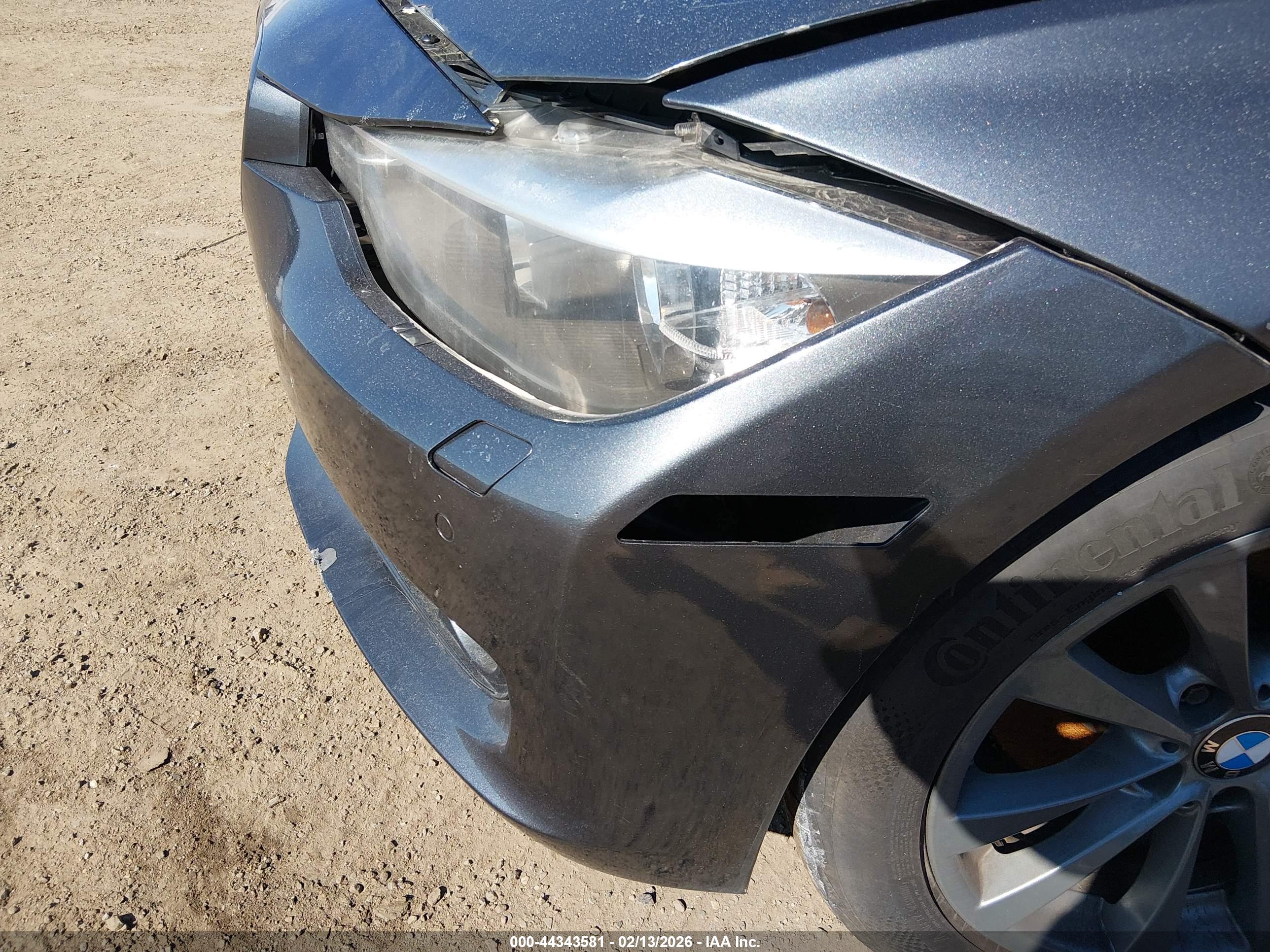 BMW 320I image 6