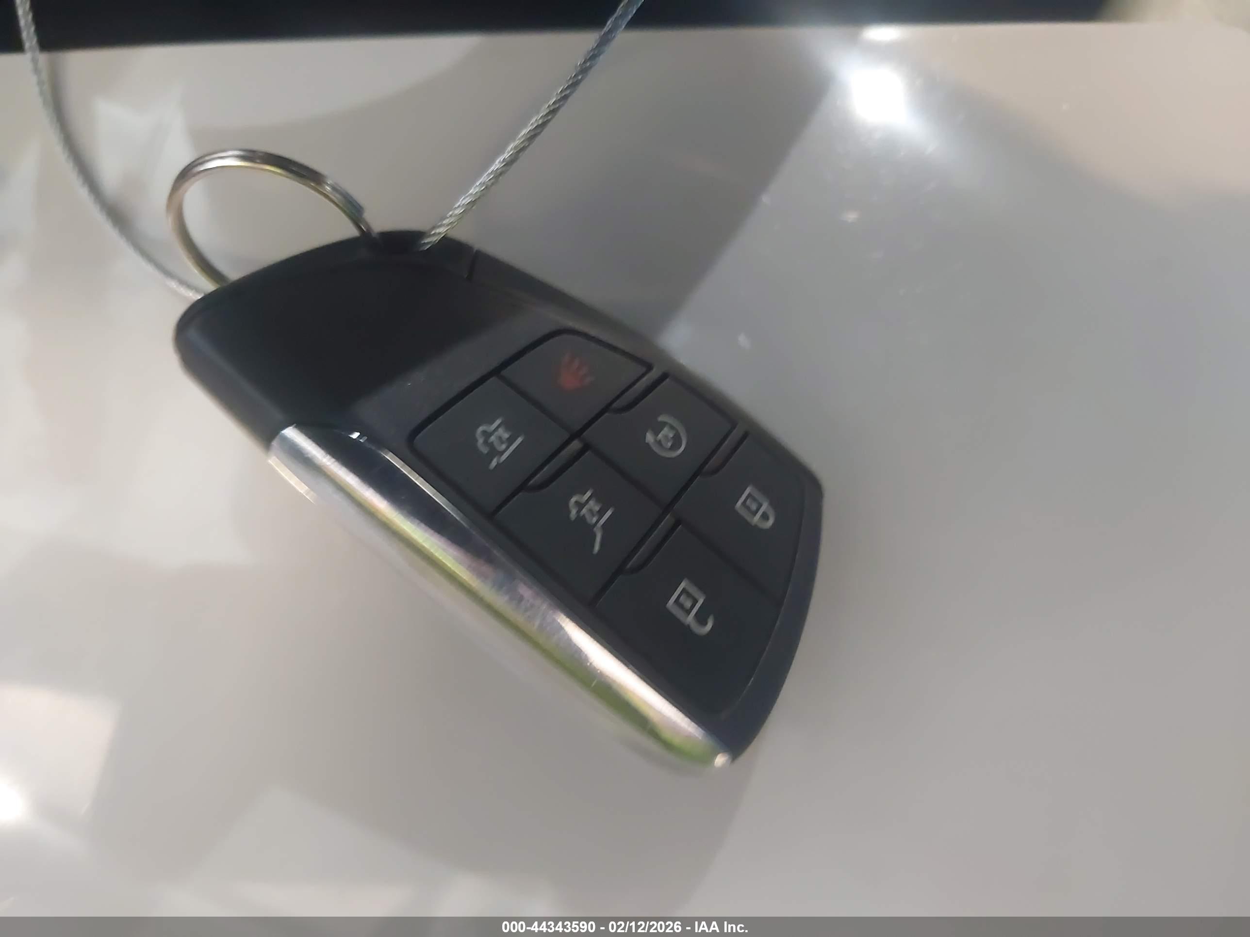 GMC YUKON image 11