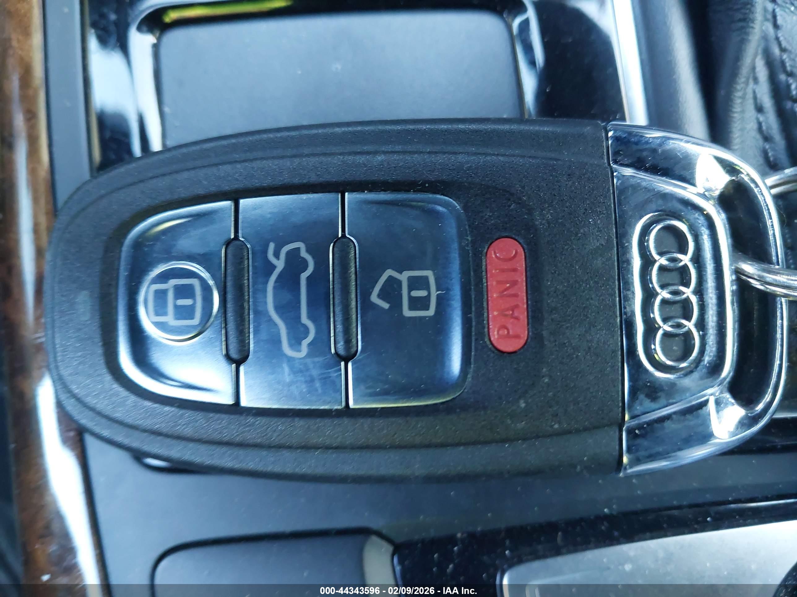 AUDI A6 image 11