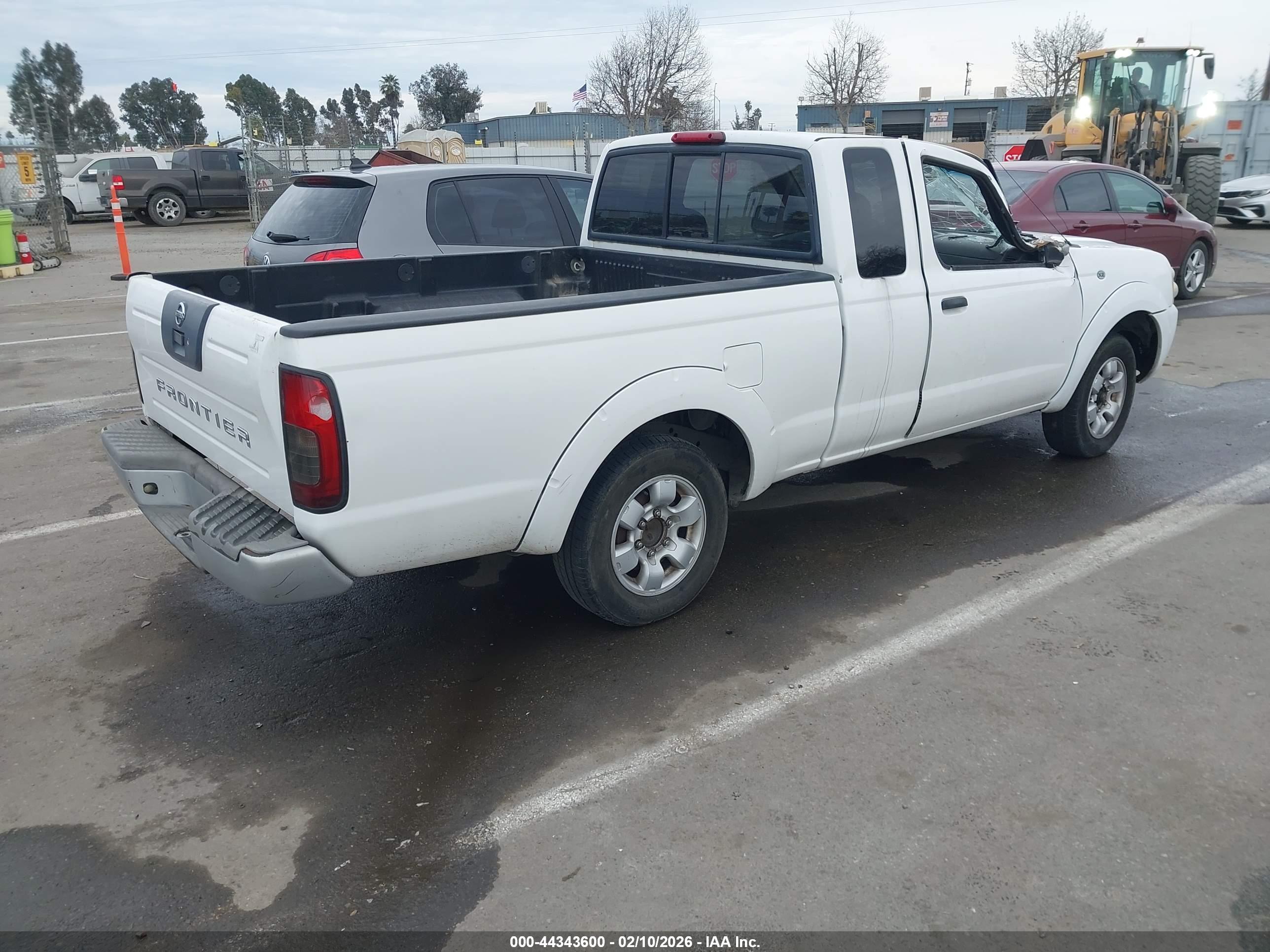 NISSAN FRONTIER image 4