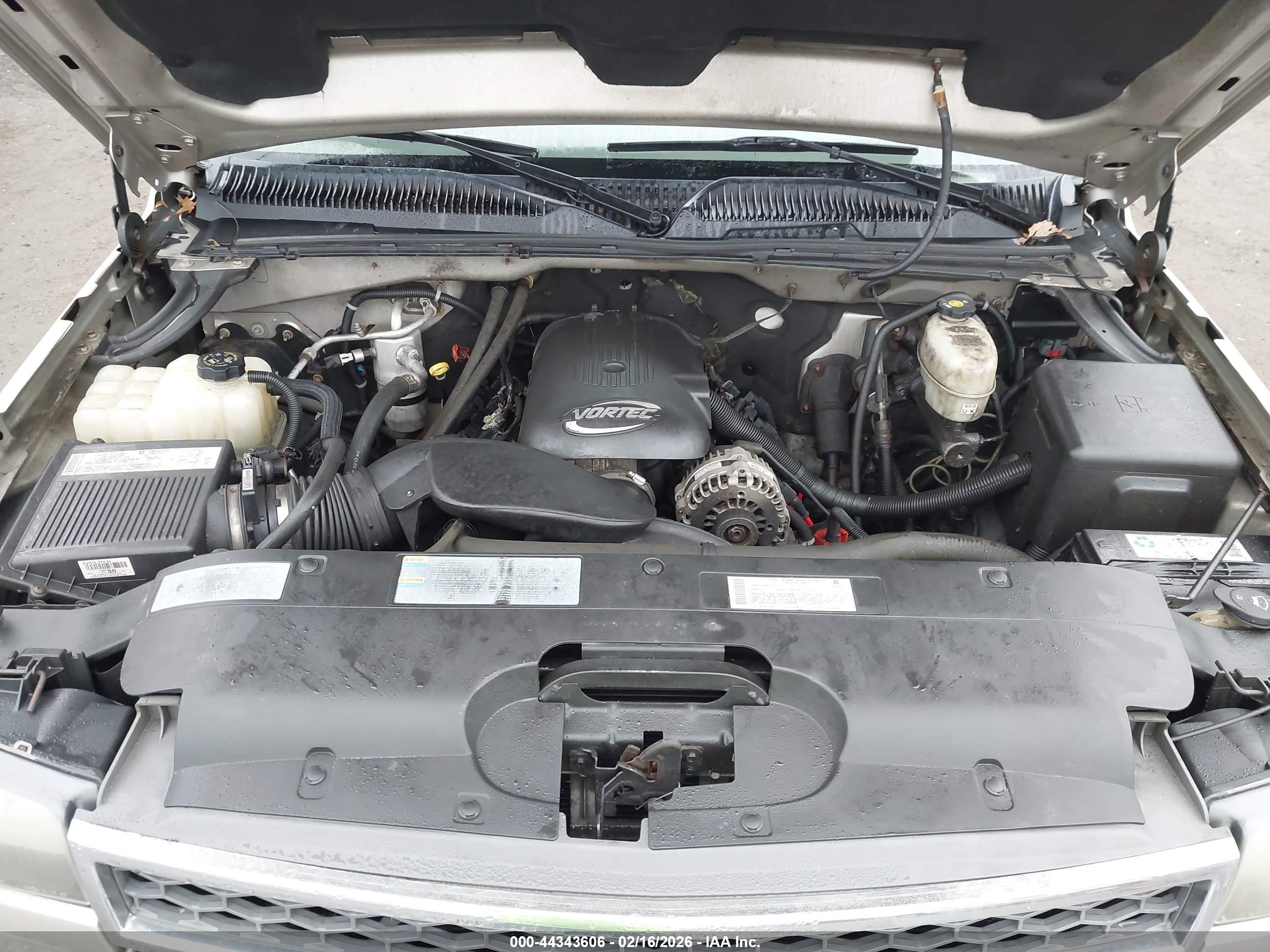 CHEVROLET SILVERADO image 10