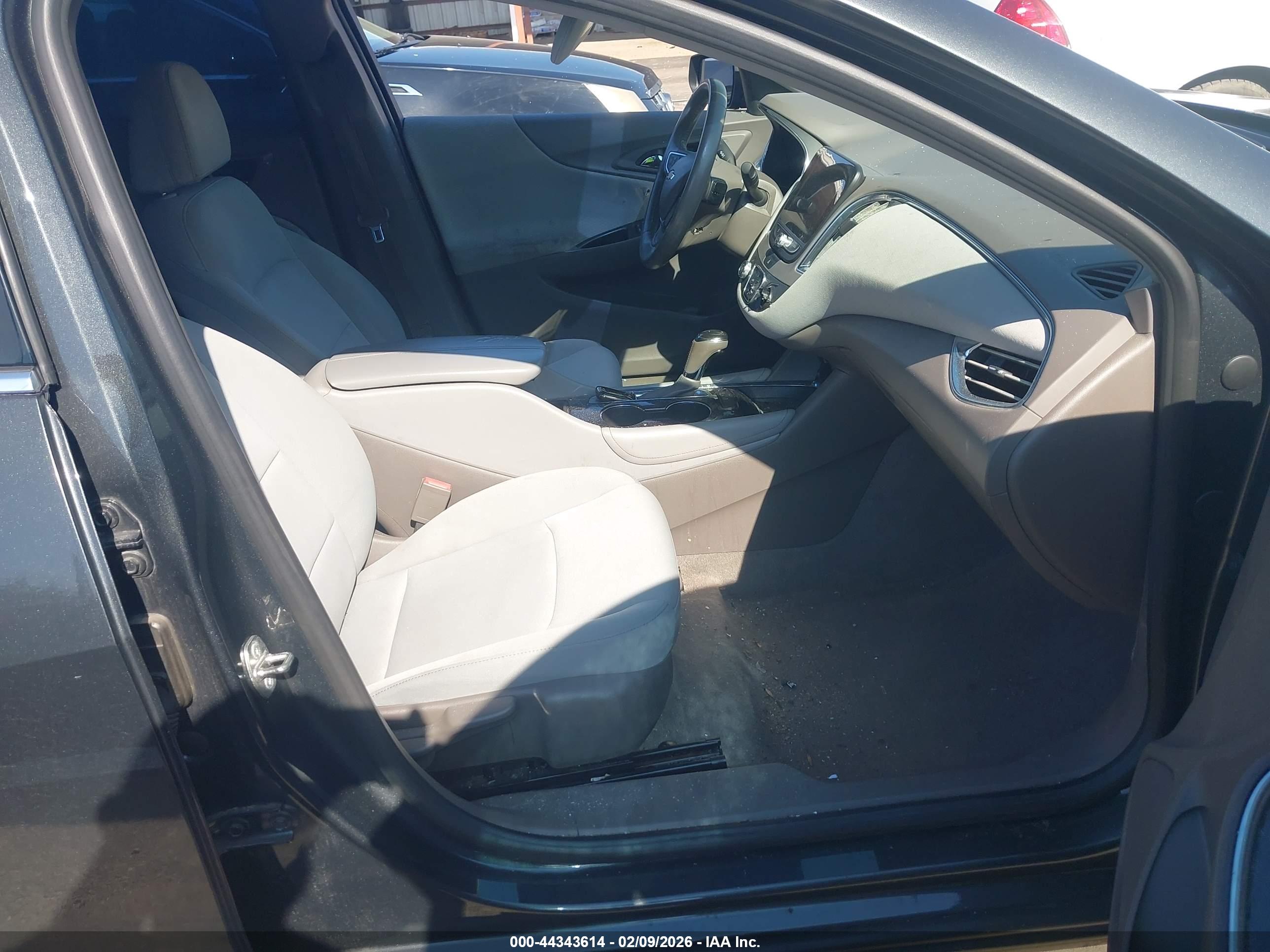 CHEVROLET MALIBU image 5