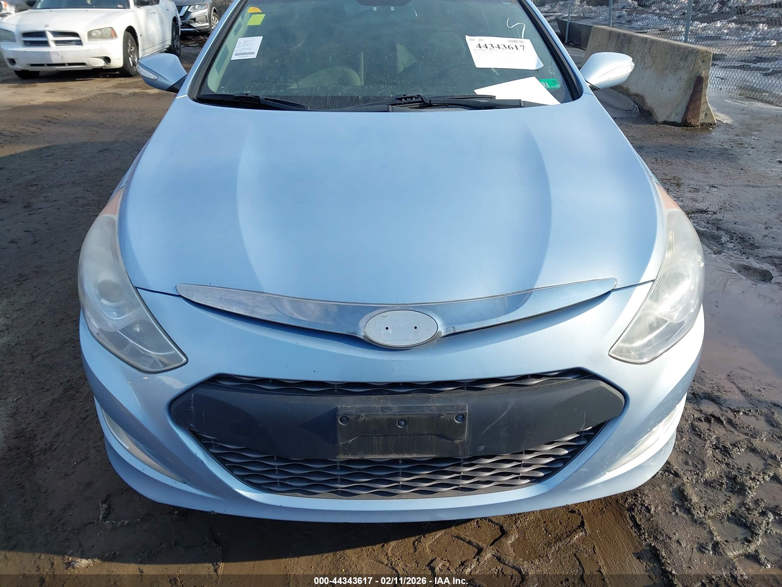 HYUNDAI SONATA image 6