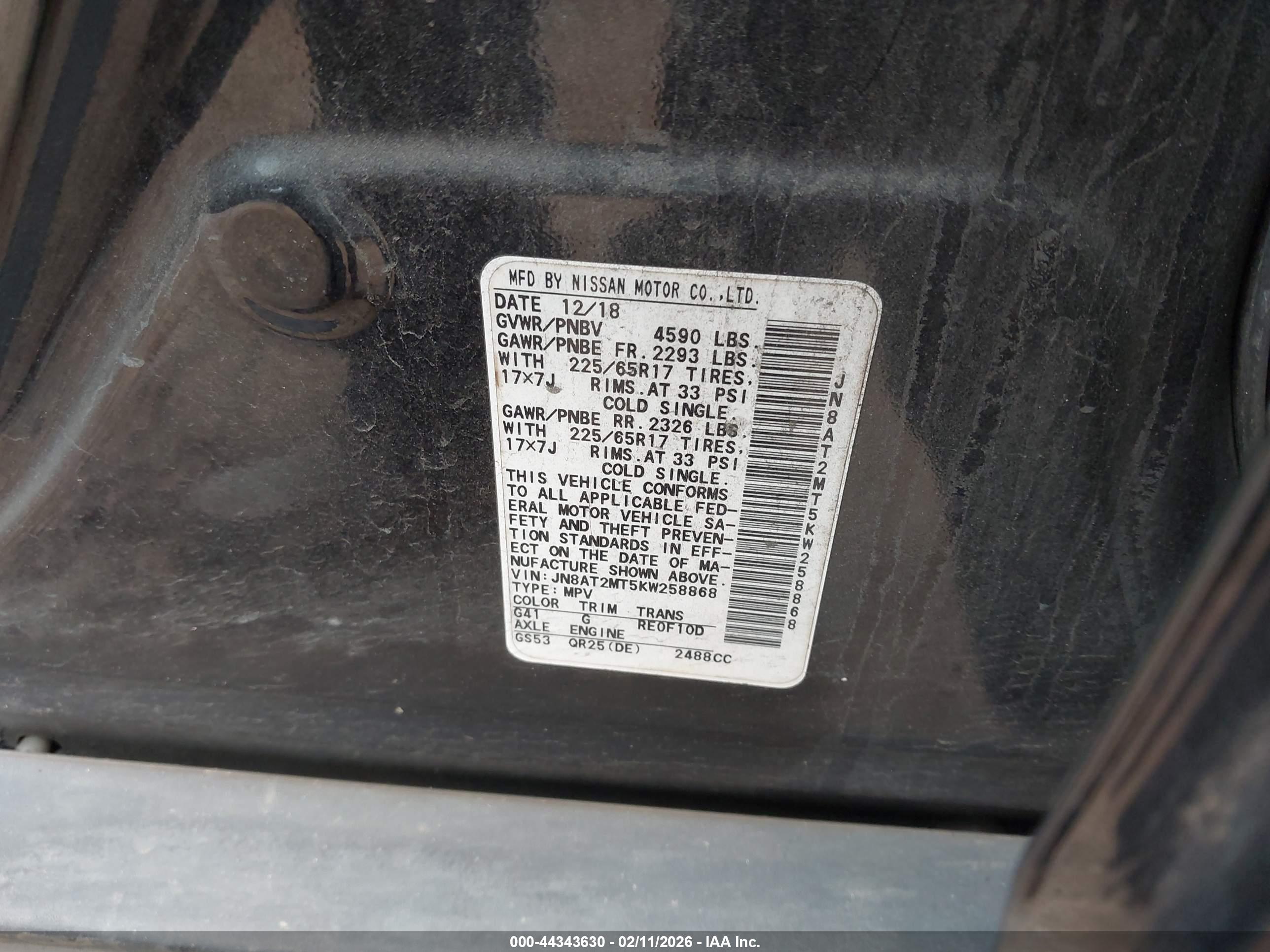 NISSAN ROGUE image 9