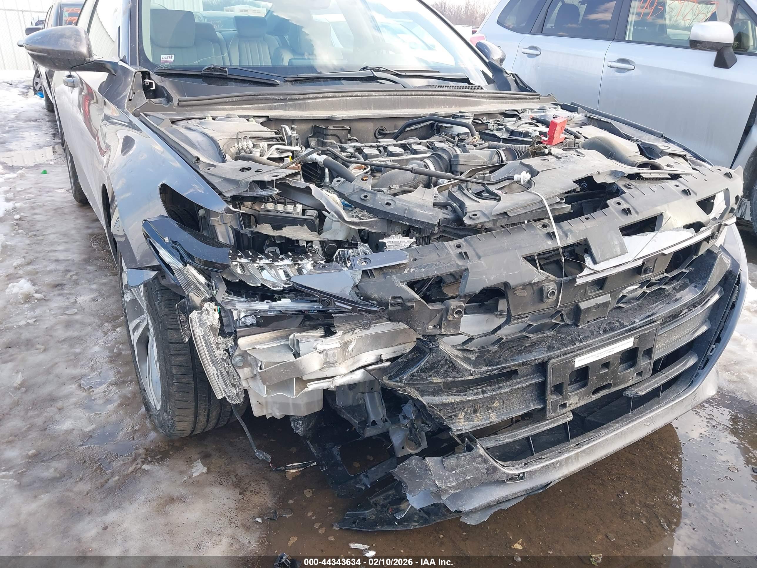 HONDA ACCORD image 6