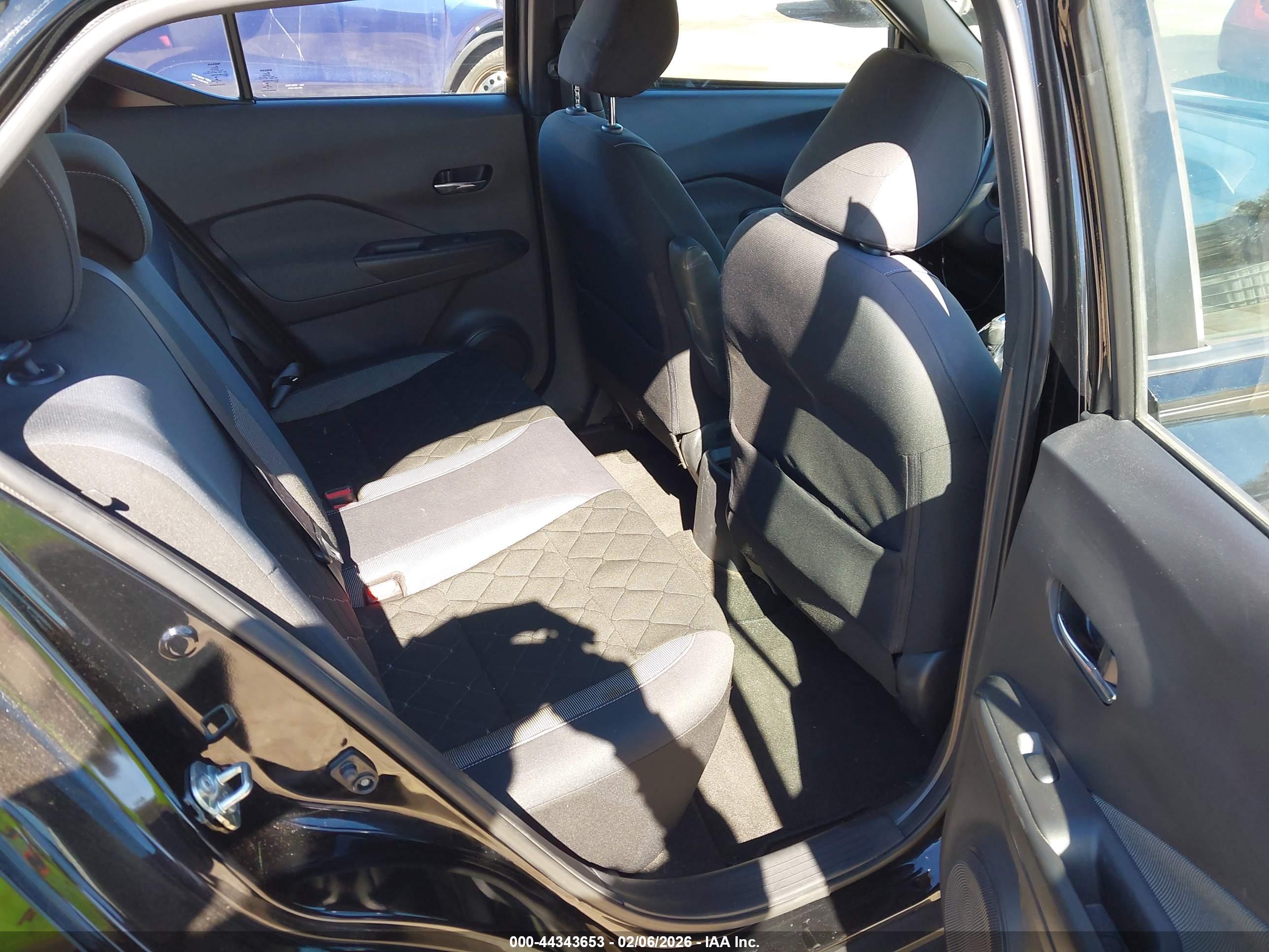 NISSAN KICKS image 8