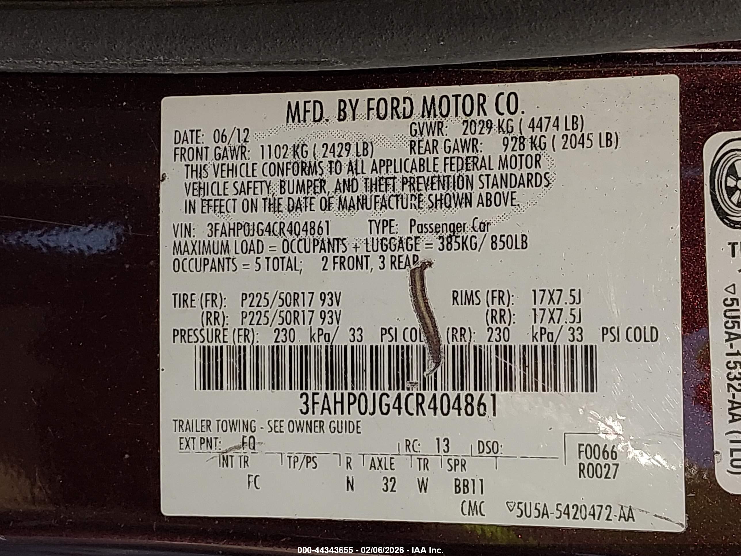 FORD FUSION image 9