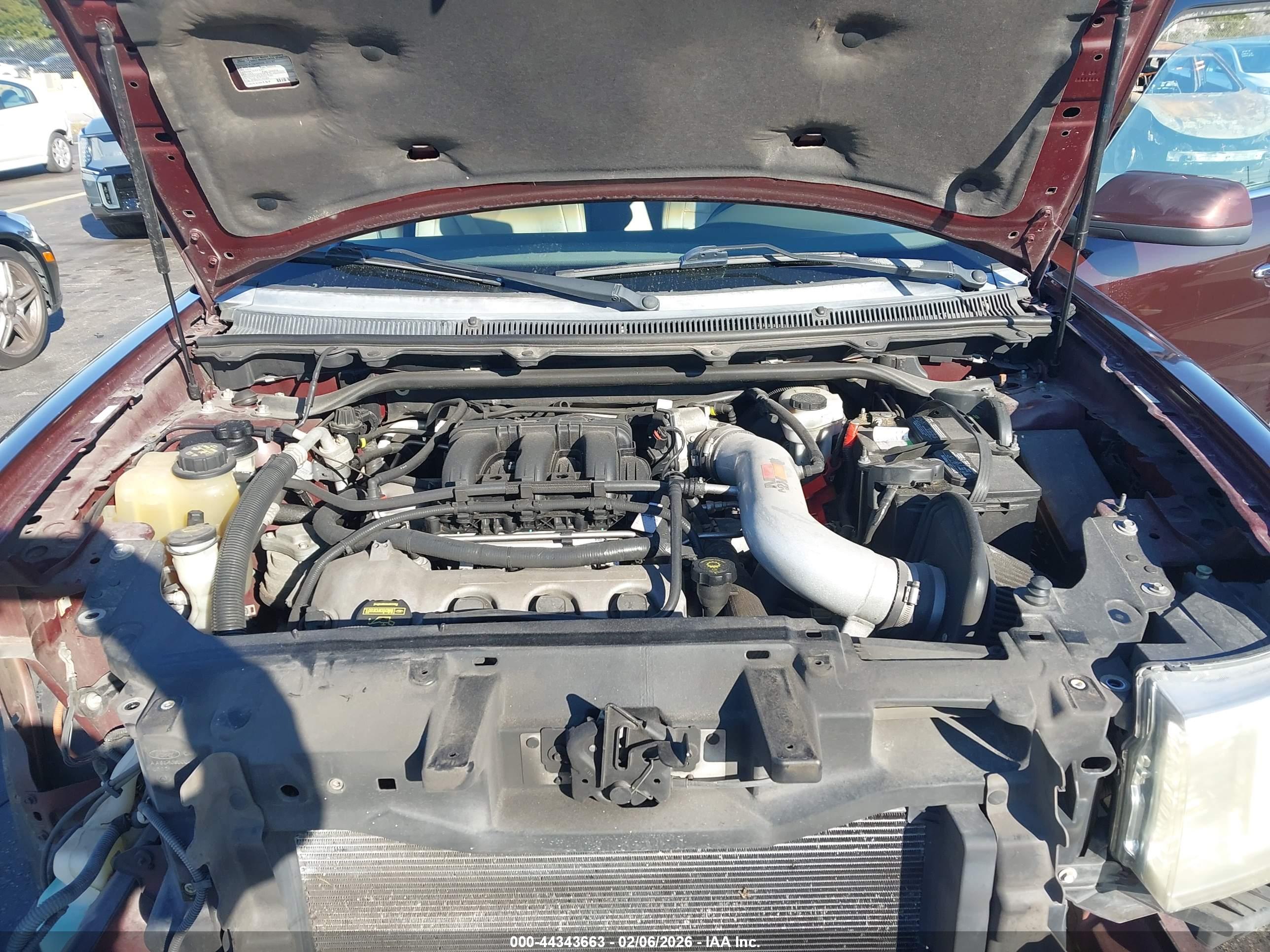 FORD FLEX image 10