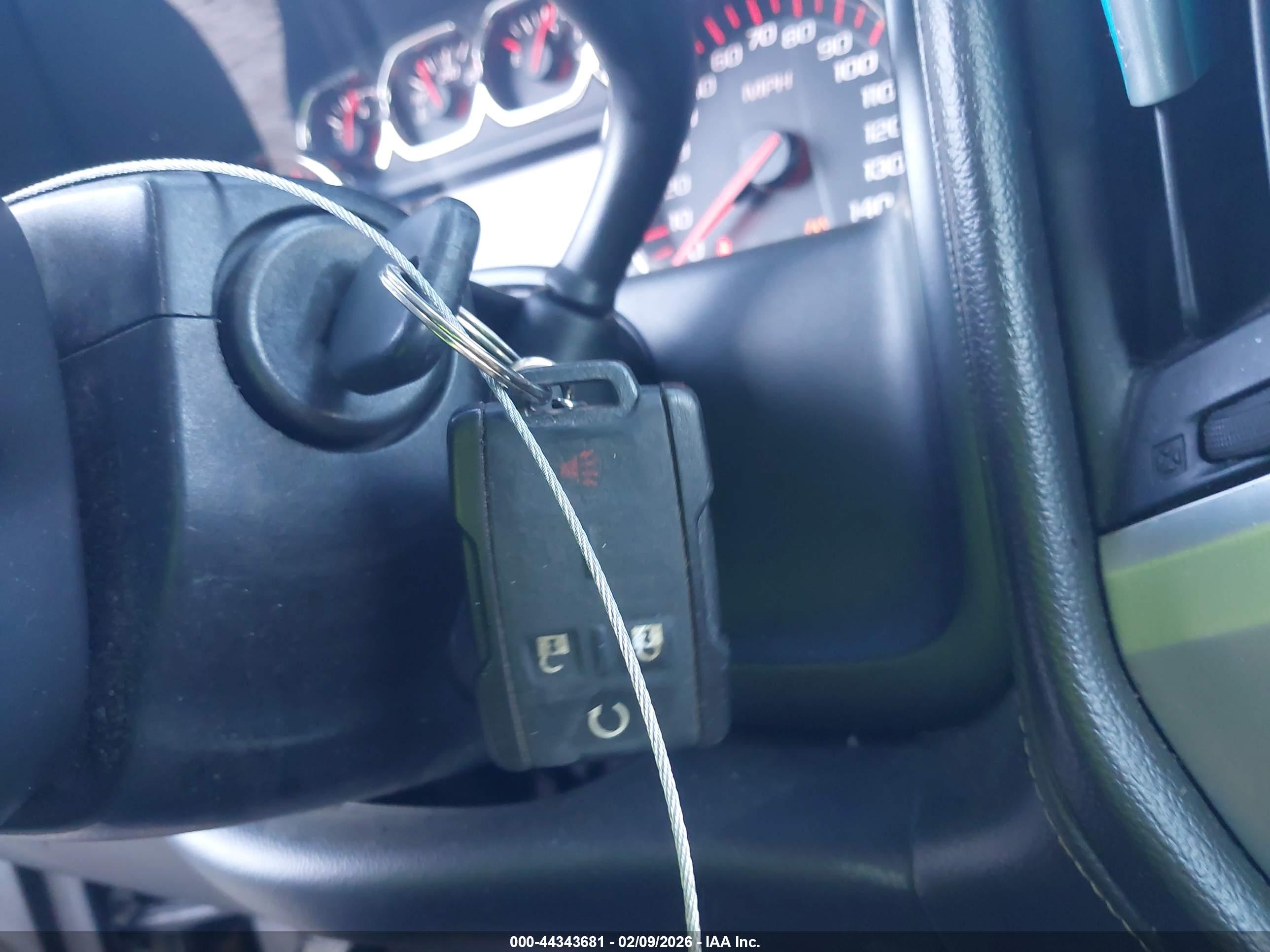 GMC SIERRA image 11