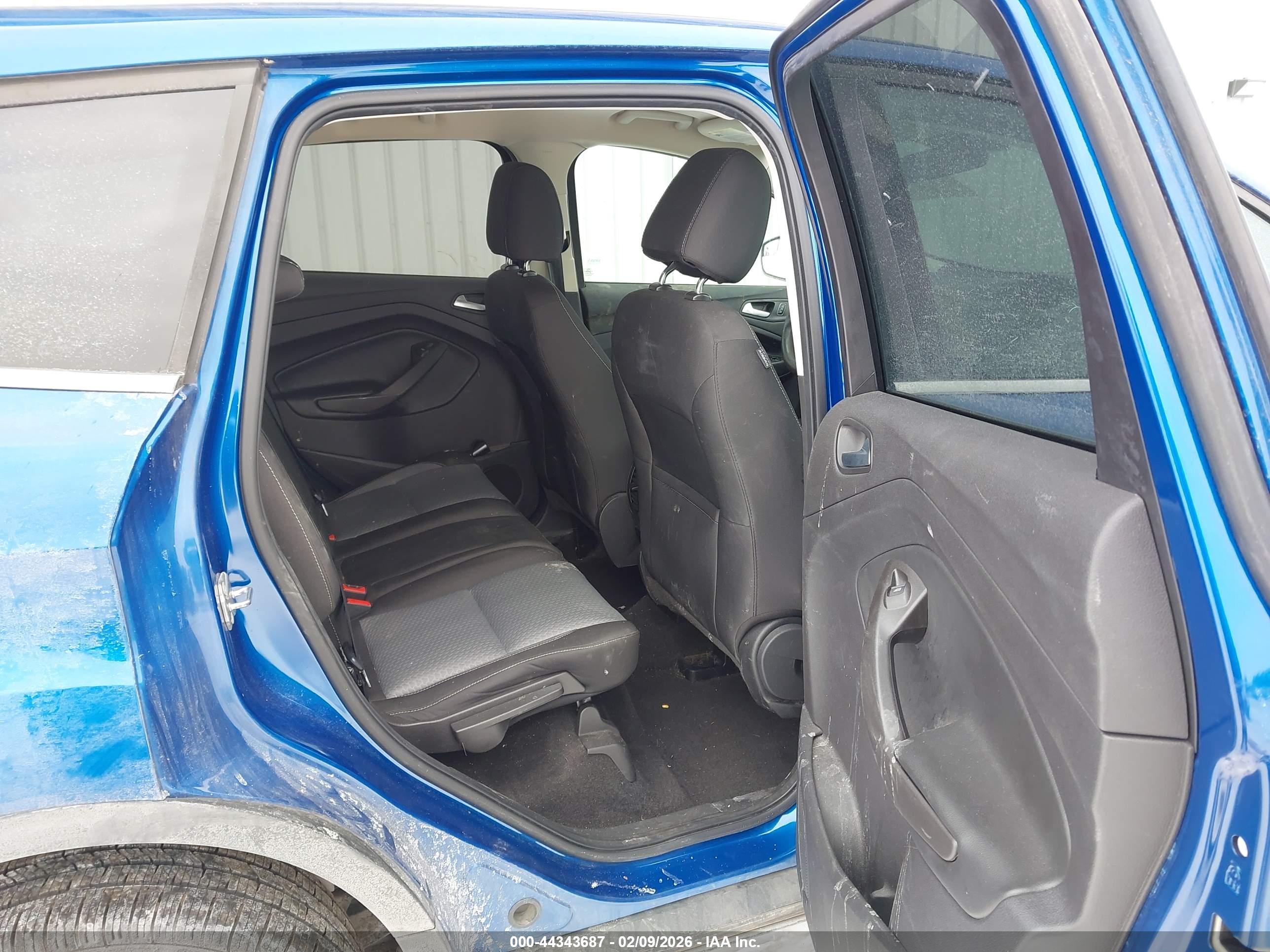 FORD ESCAPE image 8