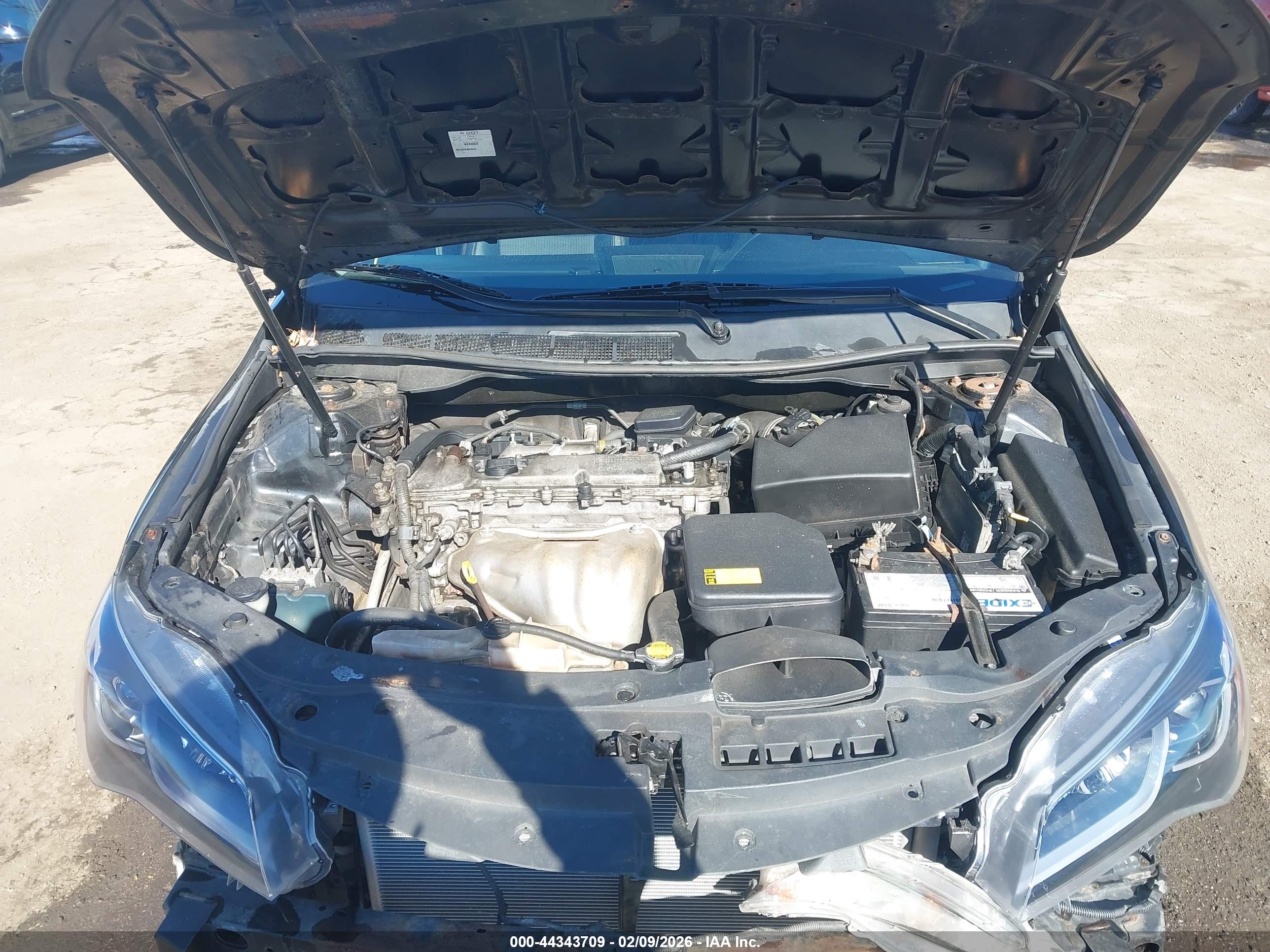 TOYOTA CAMRY image 10