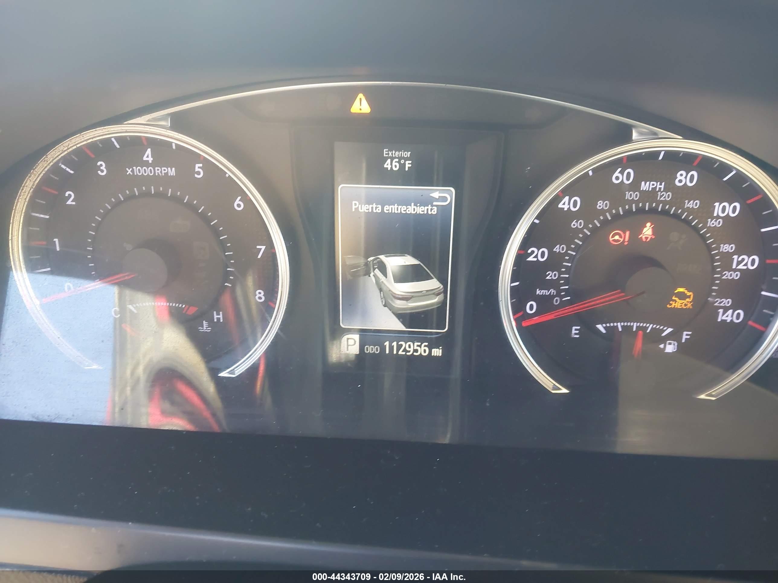 TOYOTA CAMRY image 7