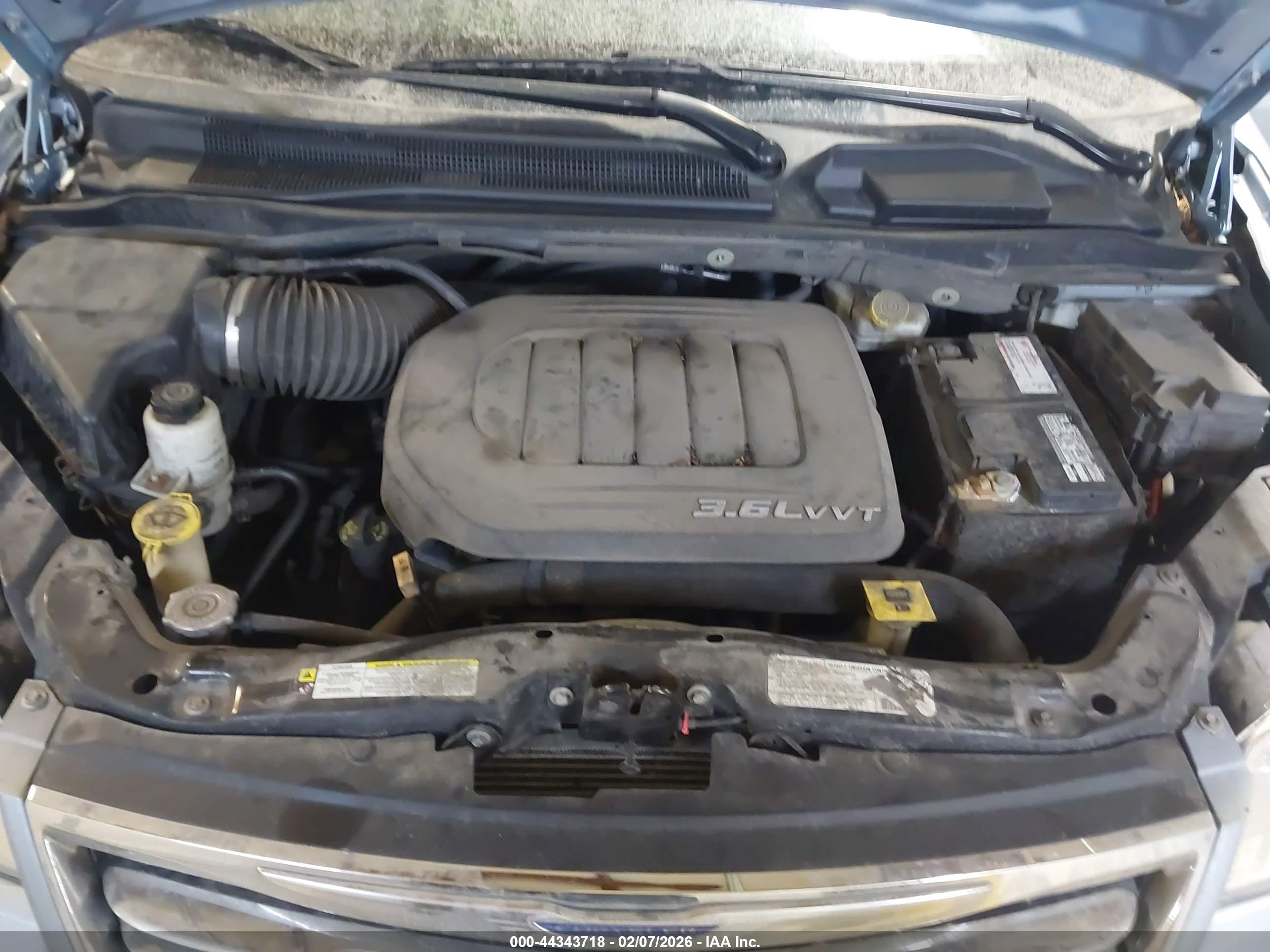 CHRYSLER TOWN image 10
