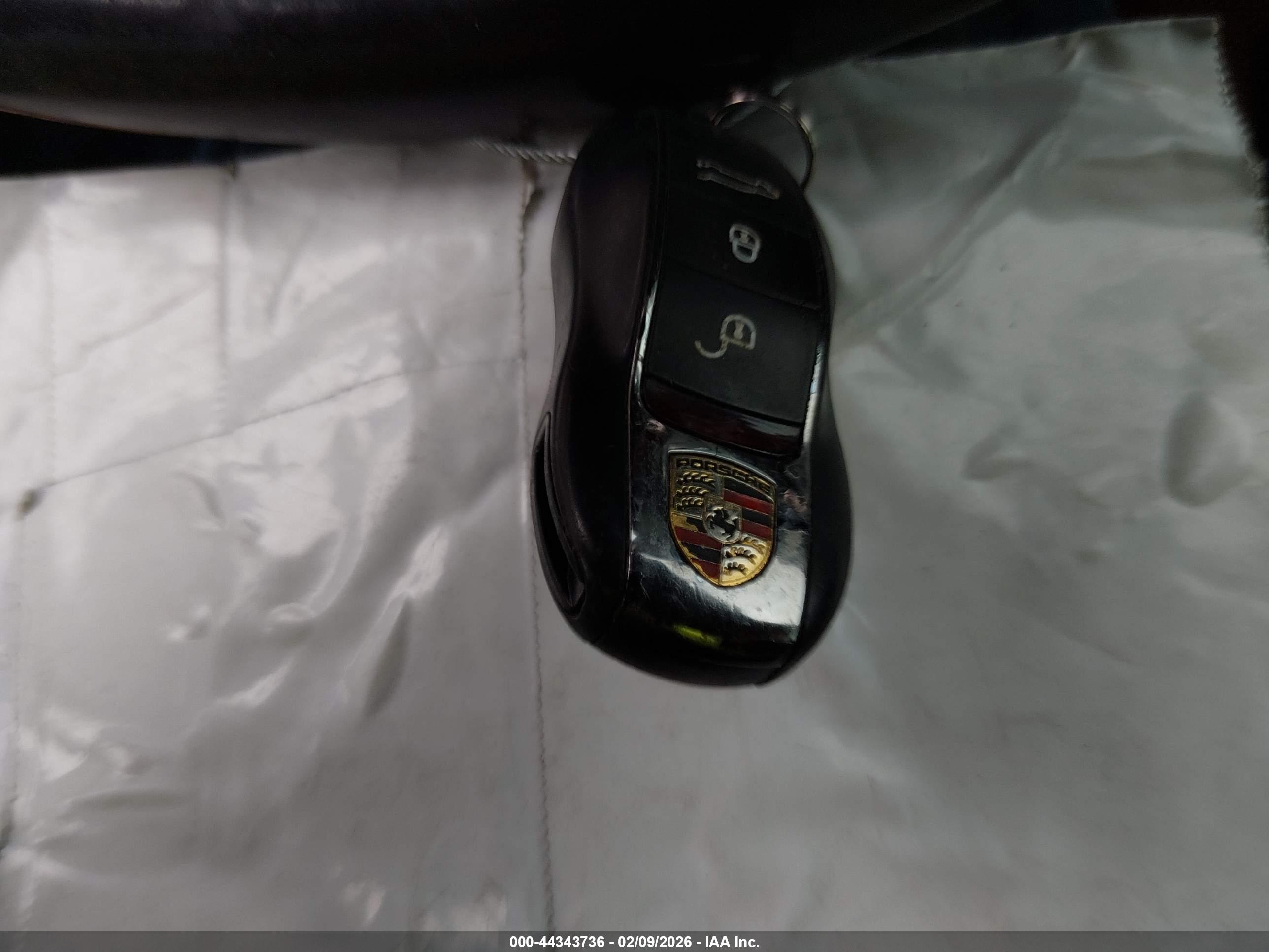 PORSCHE CAYENNE image 11