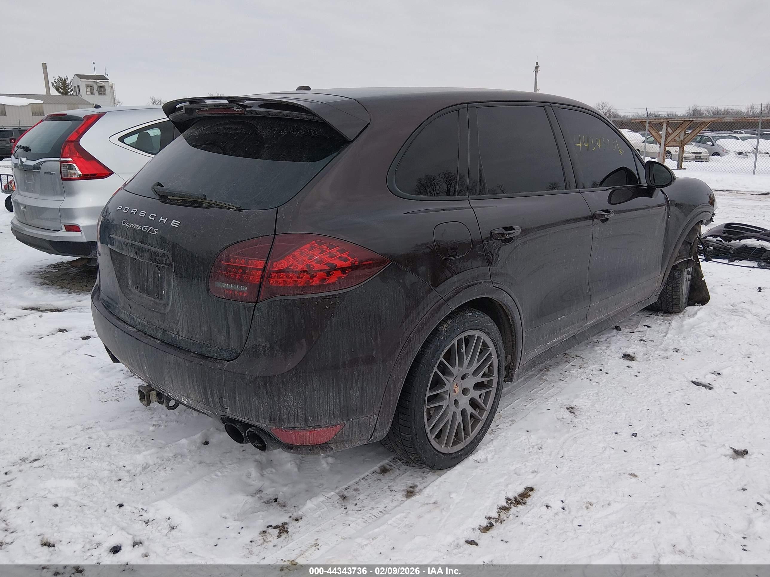 PORSCHE CAYENNE image 4