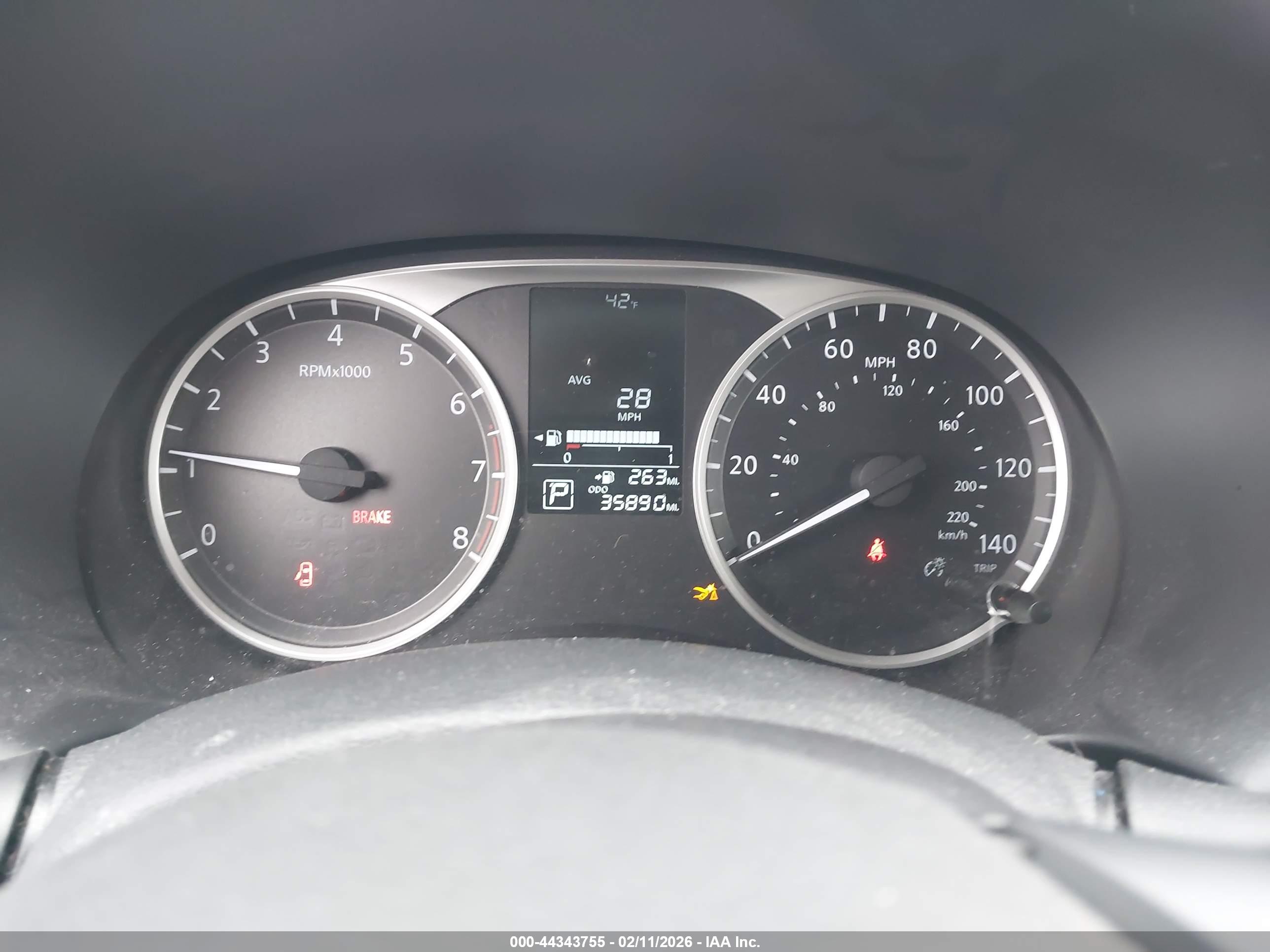 NISSAN KICKS image 7