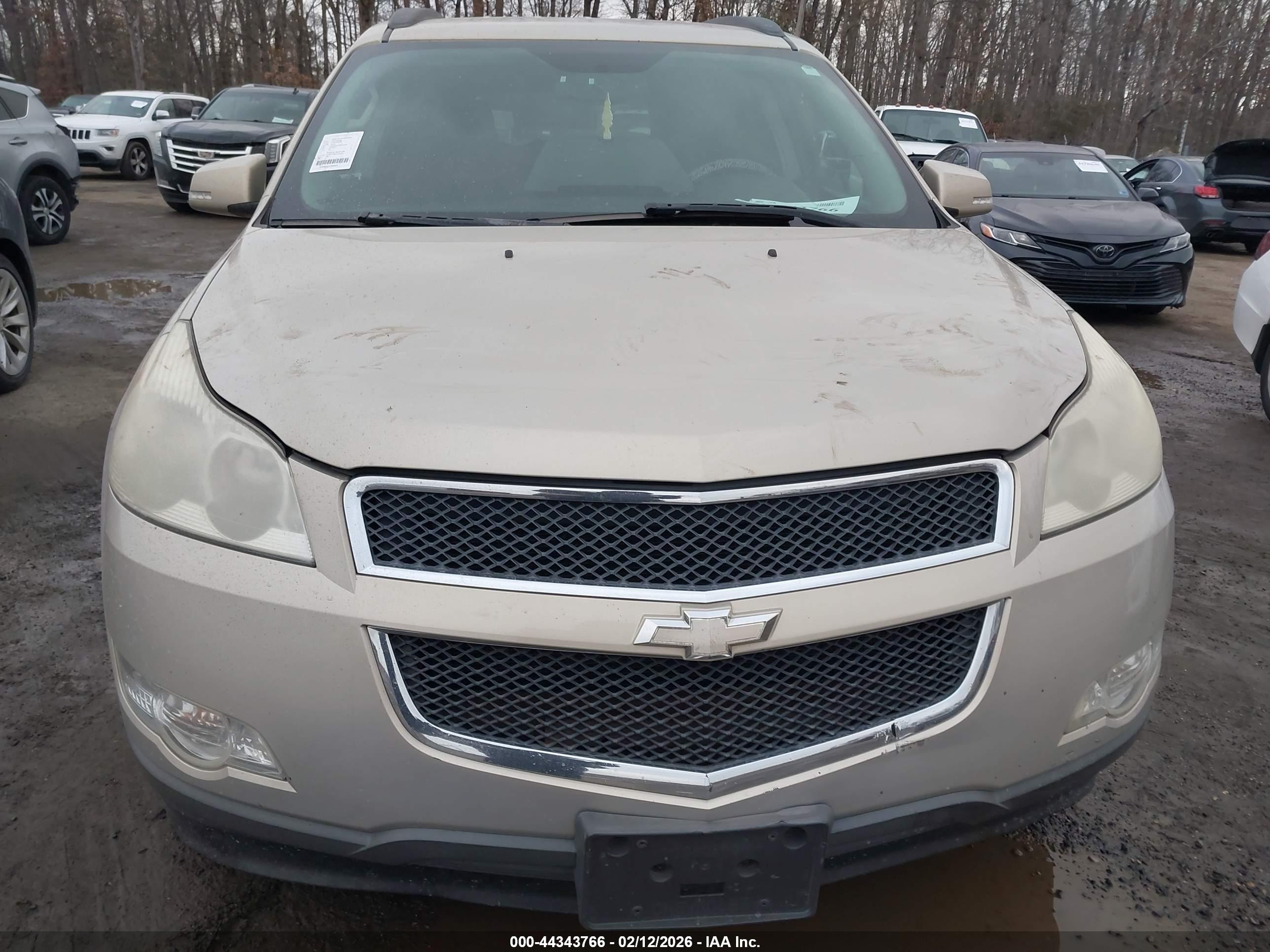 CHEVROLET TRAVERSE image 10