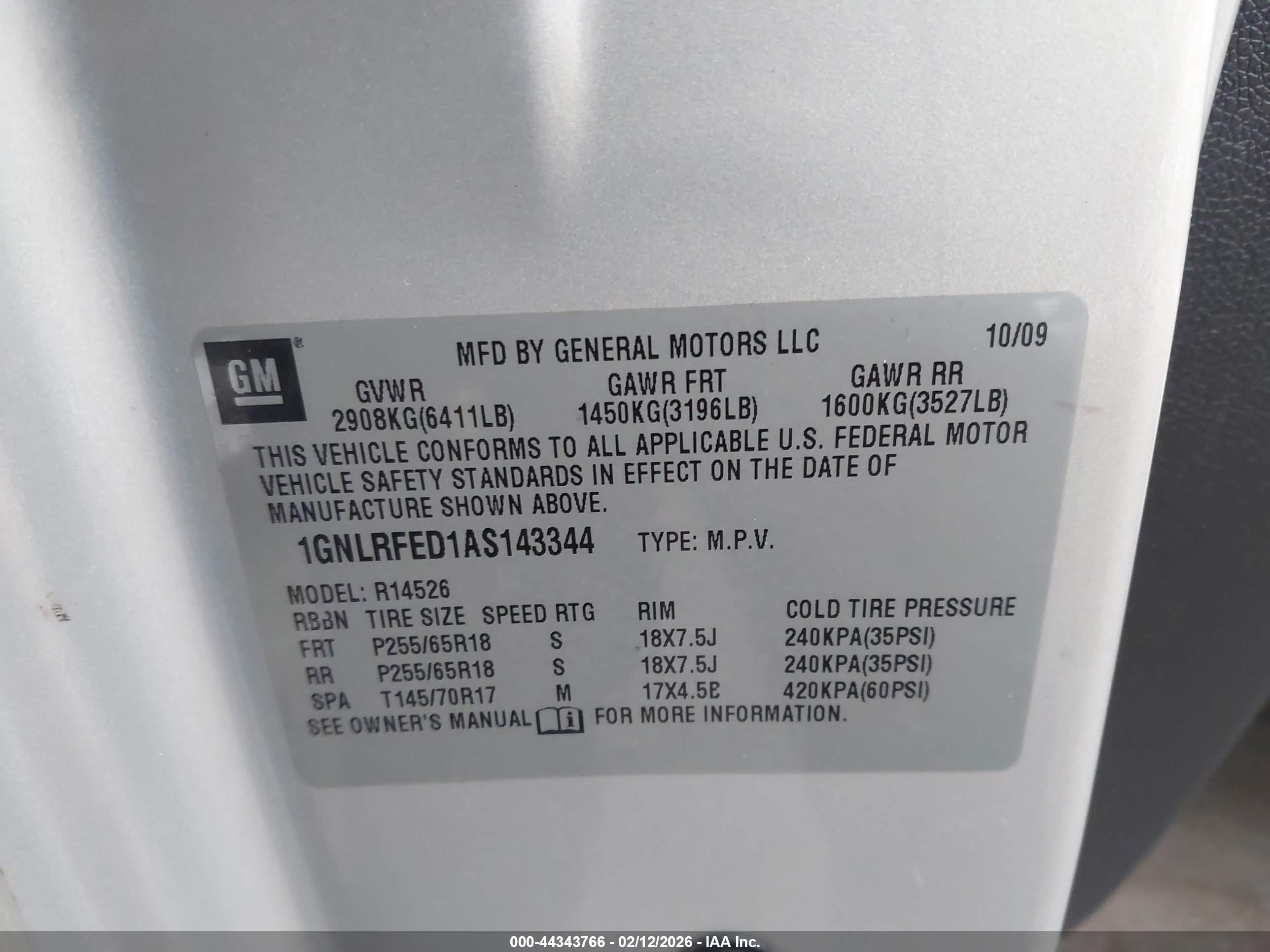 CHEVROLET TRAVERSE image 9