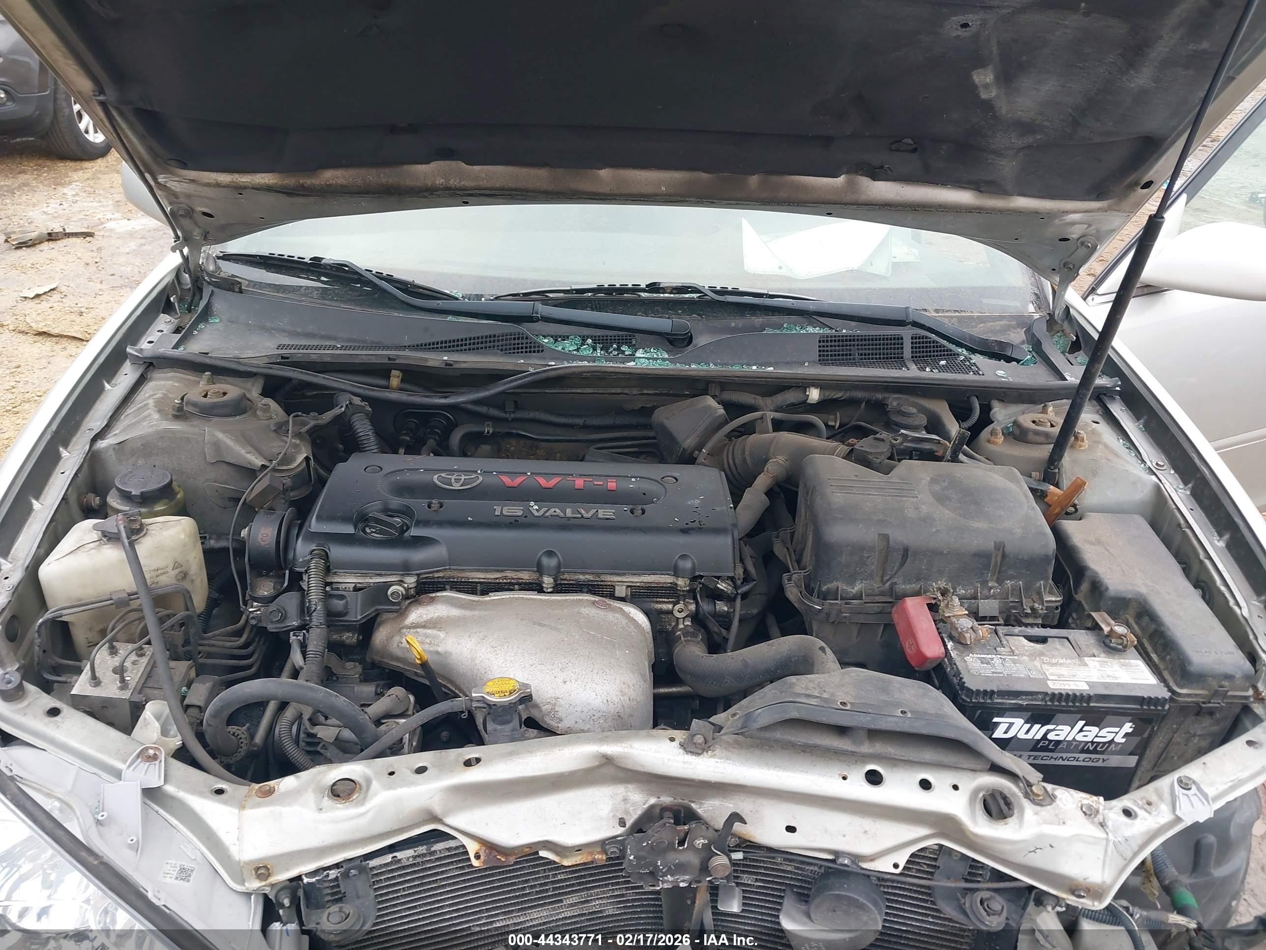 TOYOTA CAMRY image 10